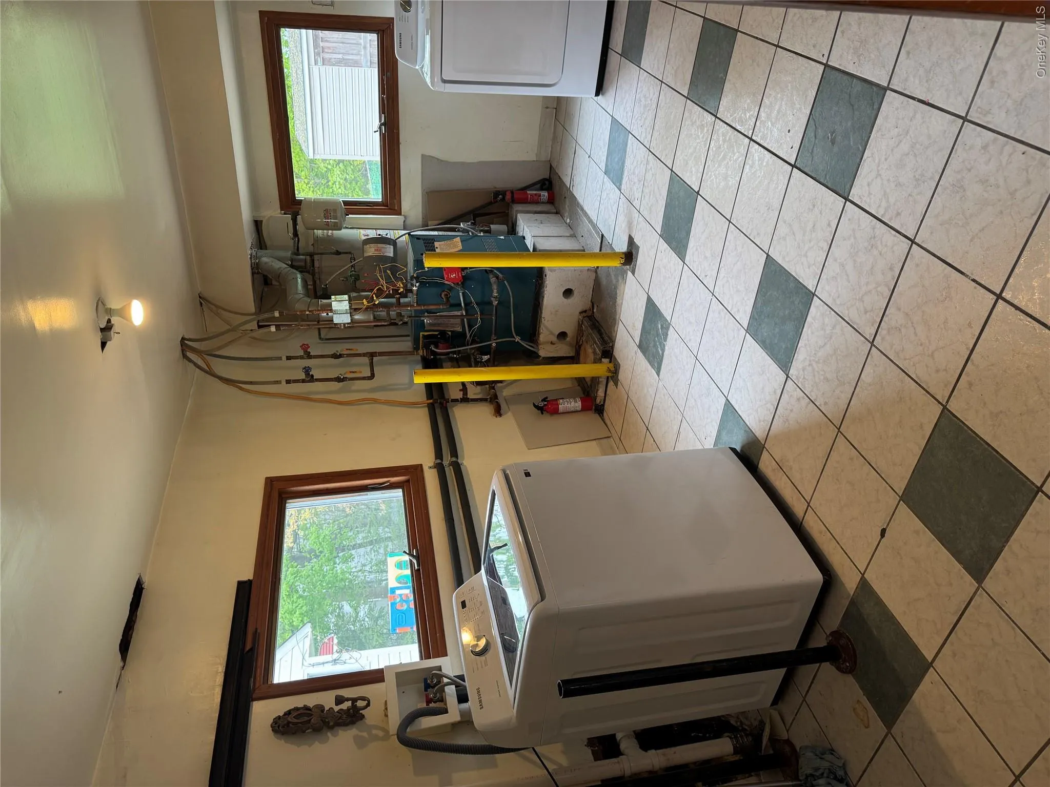 33 Clarissa Drive, Oyster Bay, NY, 4 Bedrooms Bedrooms, 9 Rooms Rooms,2 BathroomsBathrooms,Residential Lease,For Rent,Clarissa,0,958845 33 Clarissa Drive, Oyster Bay, NY, 4 Bedrooms Bedrooms, 9 Rooms Rooms,2 BathroomsBathrooms,Residential Lease,For Rent,Clarissa,0,958845