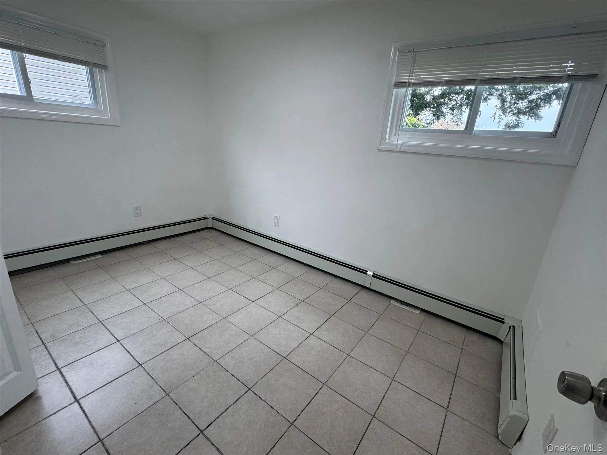 33 Clarissa Drive, Oyster Bay, NY, 4 Bedrooms Bedrooms, 9 Rooms Rooms,2 BathroomsBathrooms,Residential Lease,For Rent,Clarissa,0,958845 33 Clarissa Drive, Oyster Bay, NY, 4 Bedrooms Bedrooms, 9 Rooms Rooms,2 BathroomsBathrooms,Residential Lease,For Rent,Clarissa,0,958845