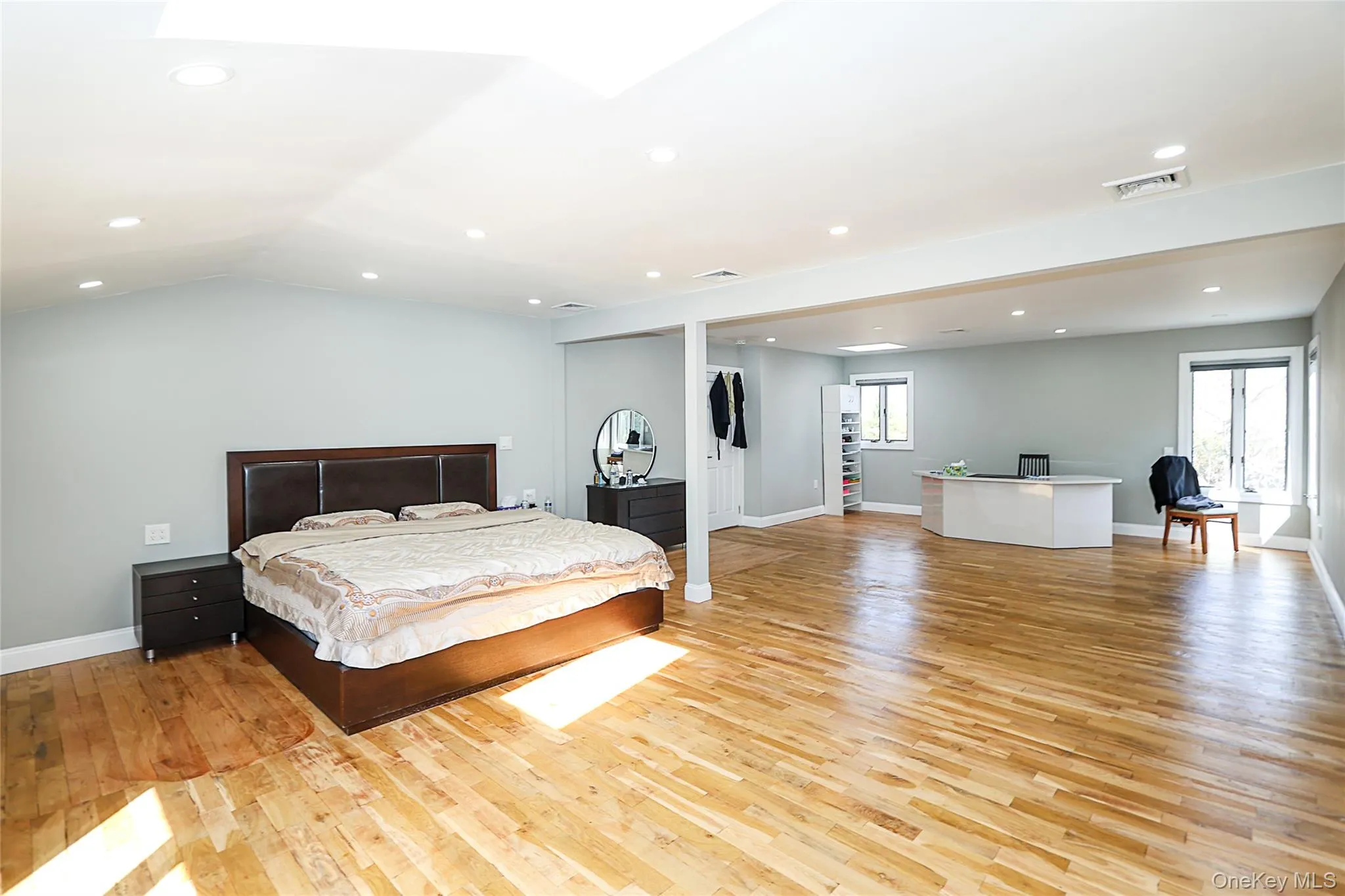 11 Otsego Avenue, Huntington, NY, 4 Bedrooms Bedrooms, 9 Rooms Rooms,2 BathroomsBathrooms,Residential Lease,For Rent,Otsego,0,958857 11 Otsego Avenue, Huntington, NY, 4 Bedrooms Bedrooms, 9 Rooms Rooms,2 BathroomsBathrooms,Residential Lease,For Rent,Otsego,0,958857