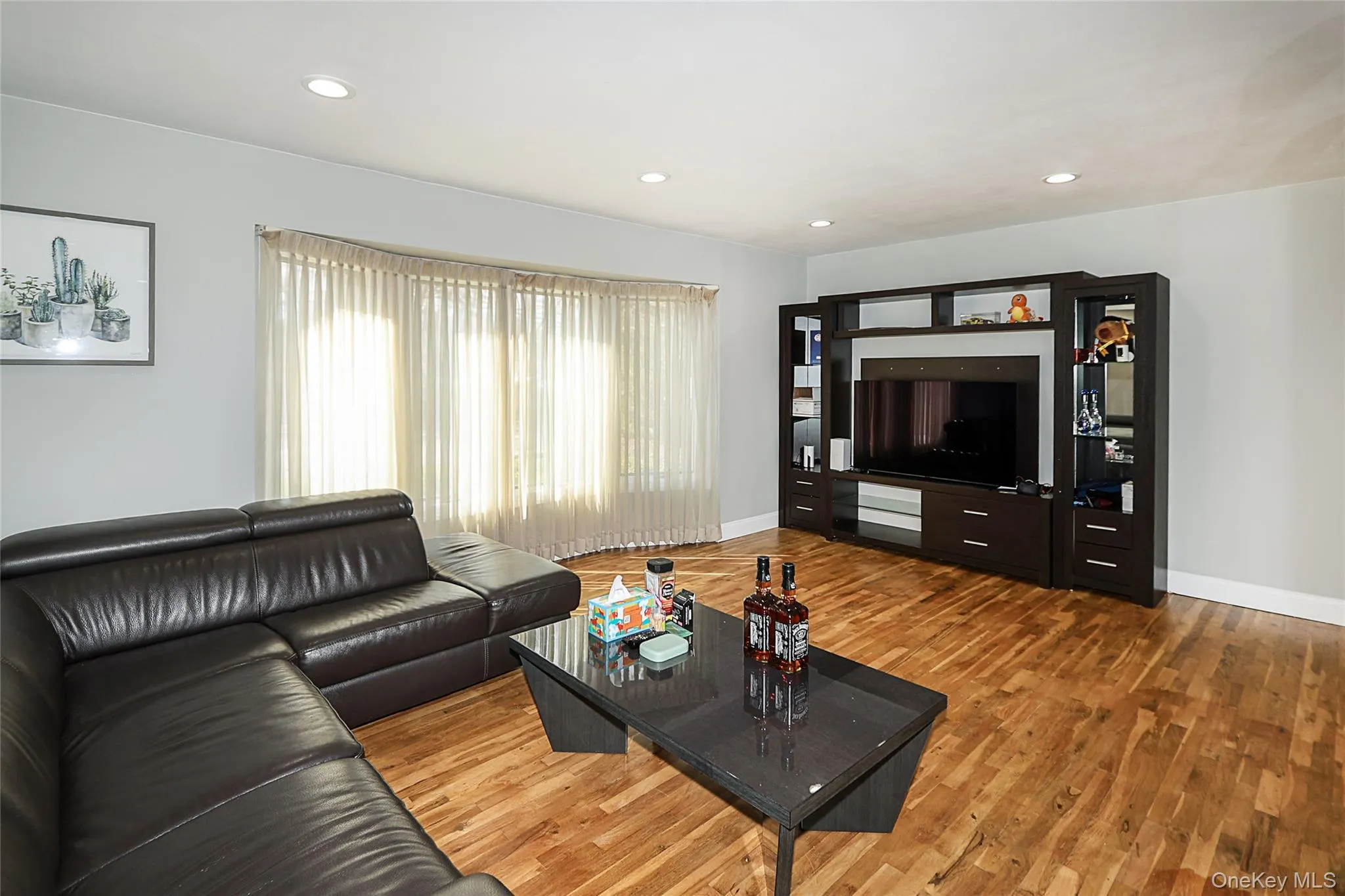 11 Otsego Avenue, Huntington, NY, 4 Bedrooms Bedrooms, 9 Rooms Rooms,2 BathroomsBathrooms,Residential Lease,For Rent,Otsego,0,958857 11 Otsego Avenue, Huntington, NY, 4 Bedrooms Bedrooms, 9 Rooms Rooms,2 BathroomsBathrooms,Residential Lease,For Rent,Otsego,0,958857