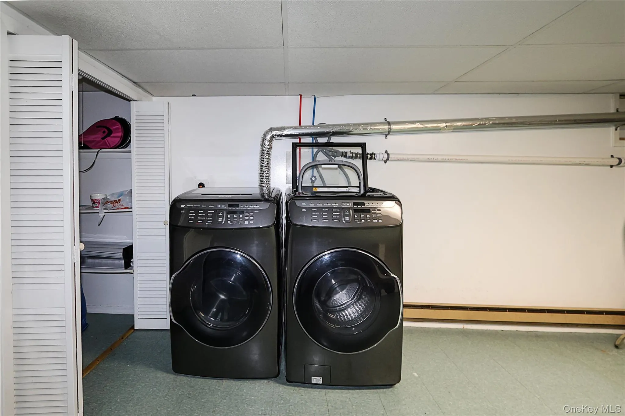 11 Otsego Avenue, Huntington, NY, 4 Bedrooms Bedrooms, 9 Rooms Rooms,2 BathroomsBathrooms,Residential Lease,For Rent,Otsego,0,958857 11 Otsego Avenue, Huntington, NY, 4 Bedrooms Bedrooms, 9 Rooms Rooms,2 BathroomsBathrooms,Residential Lease,For Rent,Otsego,0,958857