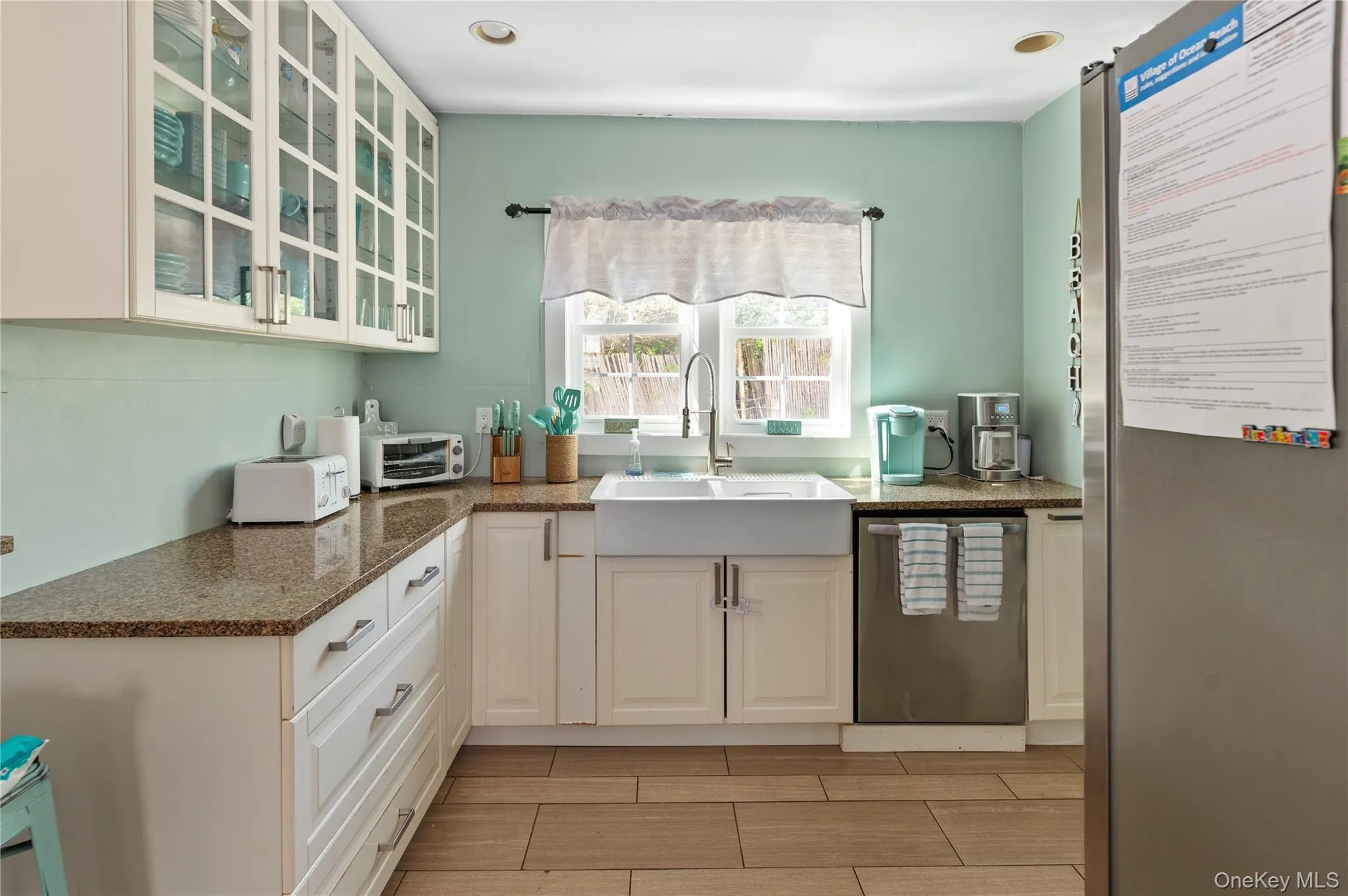 180 Cottage Walk, Islip, NY, 5 Bedrooms Bedrooms, 8 Rooms Rooms,2 BathroomsBathrooms,Residential,For Rent,Cottage,0,958869 180 Cottage Walk, Islip, NY, 5 Bedrooms Bedrooms, 8 Rooms Rooms,2 BathroomsBathrooms,Residential,For Rent,Cottage,0,958869