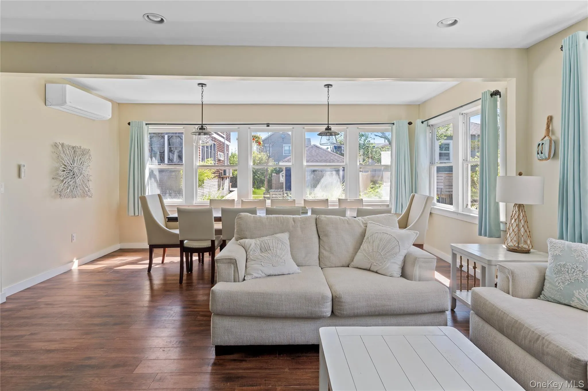 180 Cottage Walk, Islip, NY, 5 Bedrooms Bedrooms, 8 Rooms Rooms,2 BathroomsBathrooms,Residential,For Rent,Cottage,0,958869 180 Cottage Walk, Islip, NY, 5 Bedrooms Bedrooms, 8 Rooms Rooms,2 BathroomsBathrooms,Residential,For Rent,Cottage,0,958869