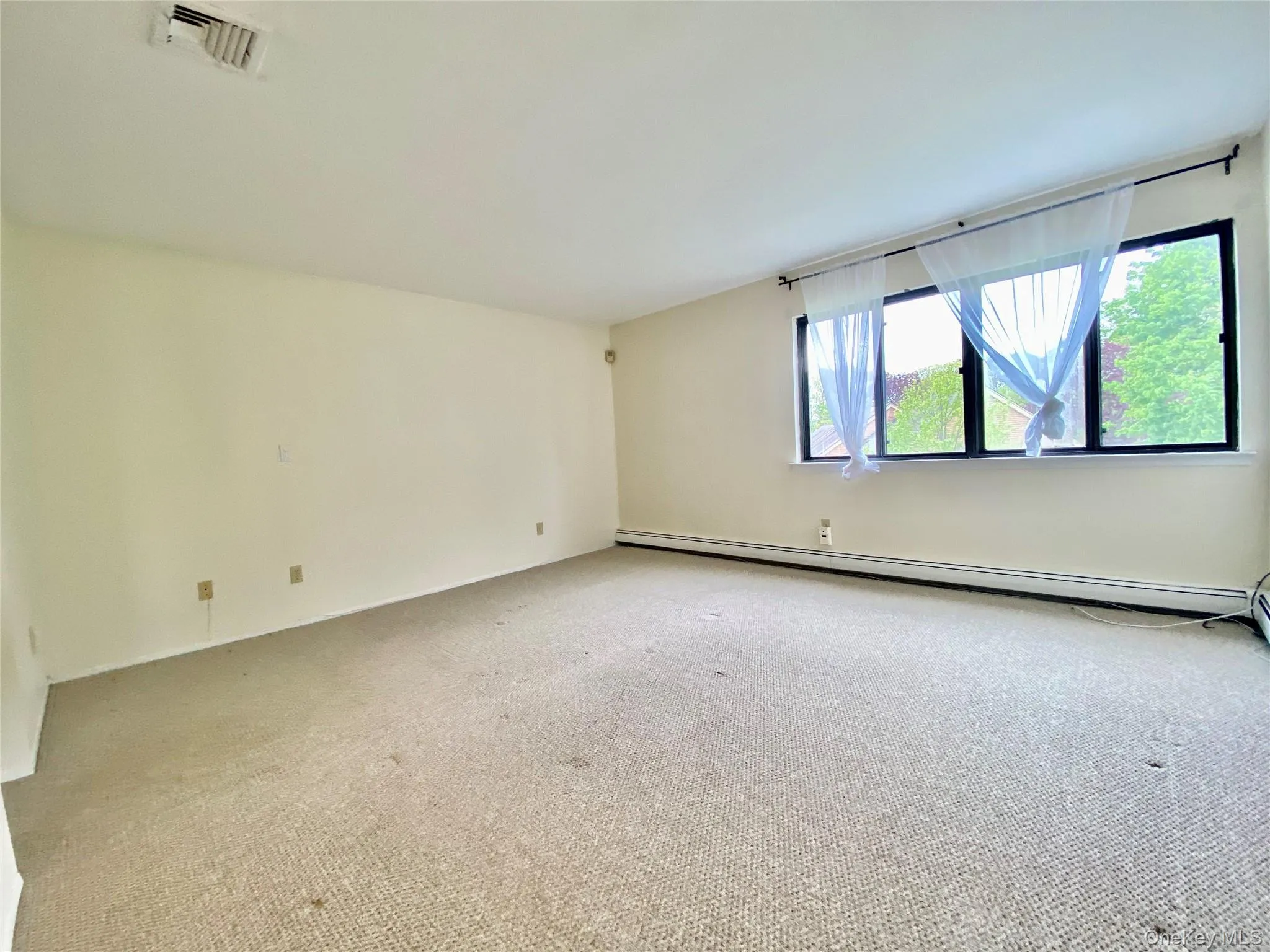 75 Greenway Close, Rye Town, NY, 3 Bedrooms Bedrooms, 7 Rooms Rooms,2 BathroomsBathrooms,Residential Lease,For Rent,Greenway Close,0,958888 75 Greenway Close, Rye Town, NY, 3 Bedrooms Bedrooms, 7 Rooms Rooms,2 BathroomsBathrooms,Residential Lease,For Rent,Greenway Close,0,958888