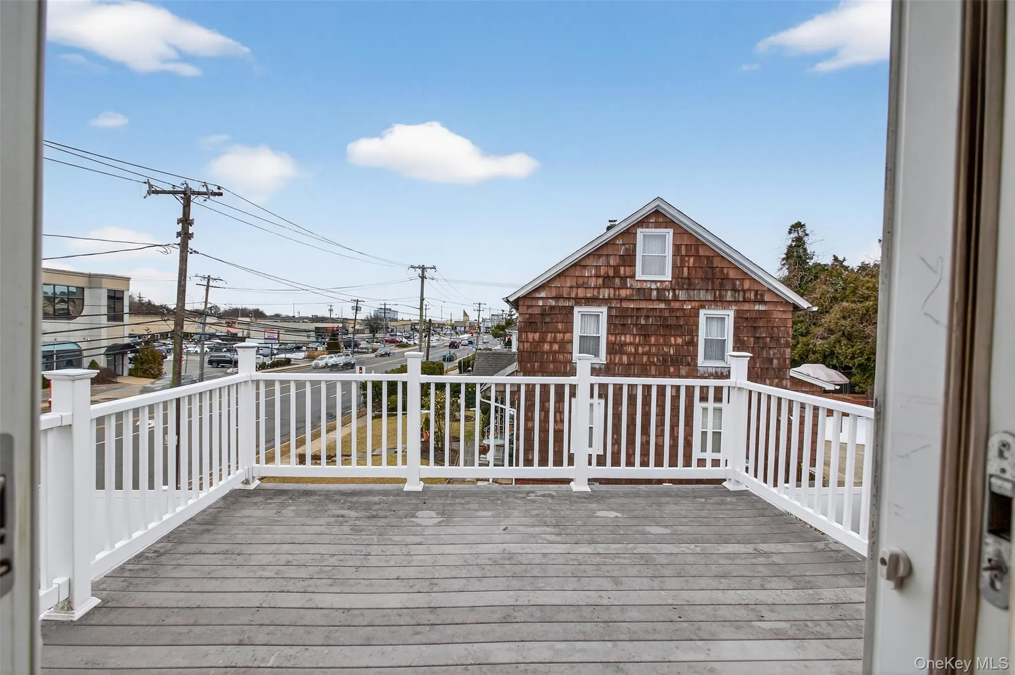 297 Fairfield Avenue, North Hempstead, NY, 3 Bedrooms Bedrooms, 2 Rooms Rooms,1 BathroomBathrooms,Residential Lease,For Rent,Fairfield,0,958915 297 Fairfield Avenue, North Hempstead, NY, 3 Bedrooms Bedrooms, 2 Rooms Rooms,1 BathroomBathrooms,Residential Lease,For Rent,Fairfield,0,958915