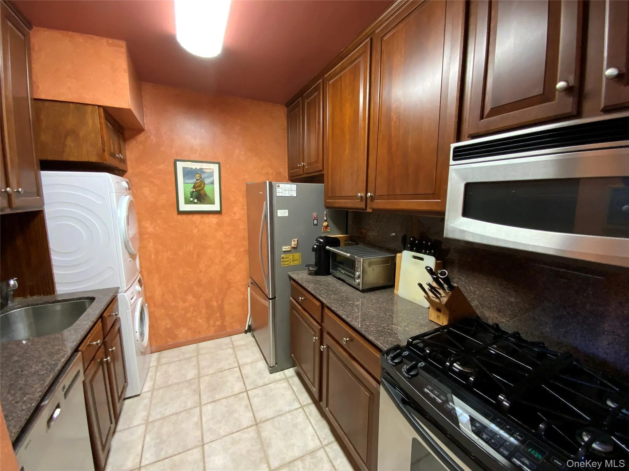 27110 Grand Central Parkway, New York, NY, 1 Bedroom Bedrooms, 4 Rooms Rooms,1 BathroomBathrooms,Residential,For Rent,Grand Central,0,958937 27110 Grand Central Parkway, New York, NY, 1 Bedroom Bedrooms, 4 Rooms Rooms,1 BathroomBathrooms,Residential,For Rent,Grand Central,0,958937