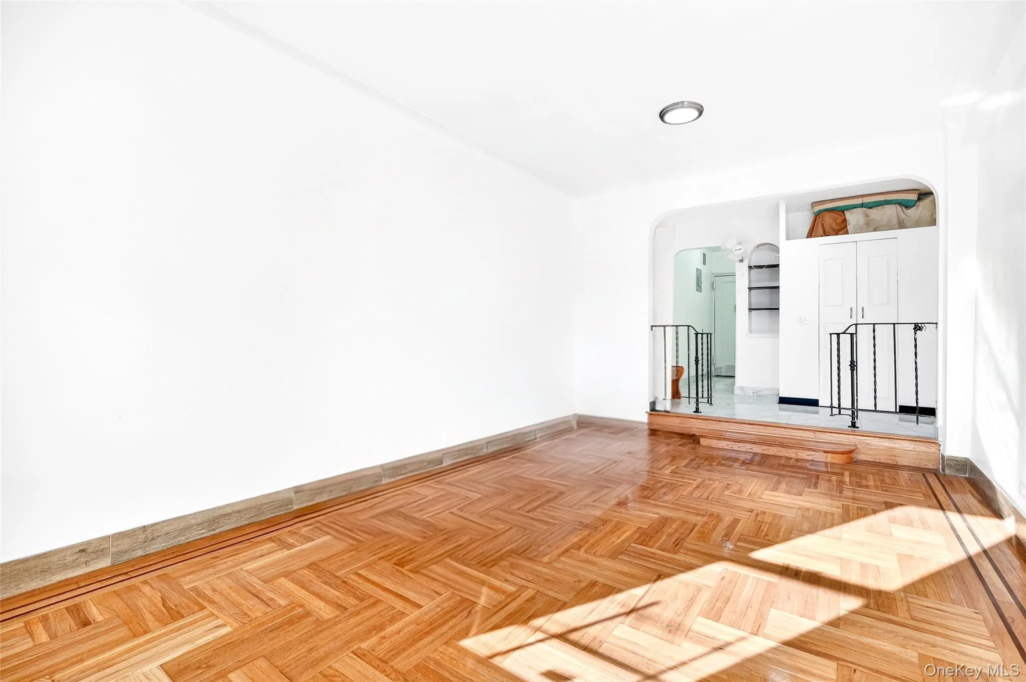 495 East 178 street, New York, NY, 2 Bedrooms Bedrooms, 4 Rooms Rooms,1 BathroomBathrooms,Residential Sale,For Rent,178 street,0,958941 495 East 178 street, New York, NY, 2 Bedrooms Bedrooms, 4 Rooms Rooms,1 BathroomBathrooms,Residential Sale,For Rent,178 street,0,958941