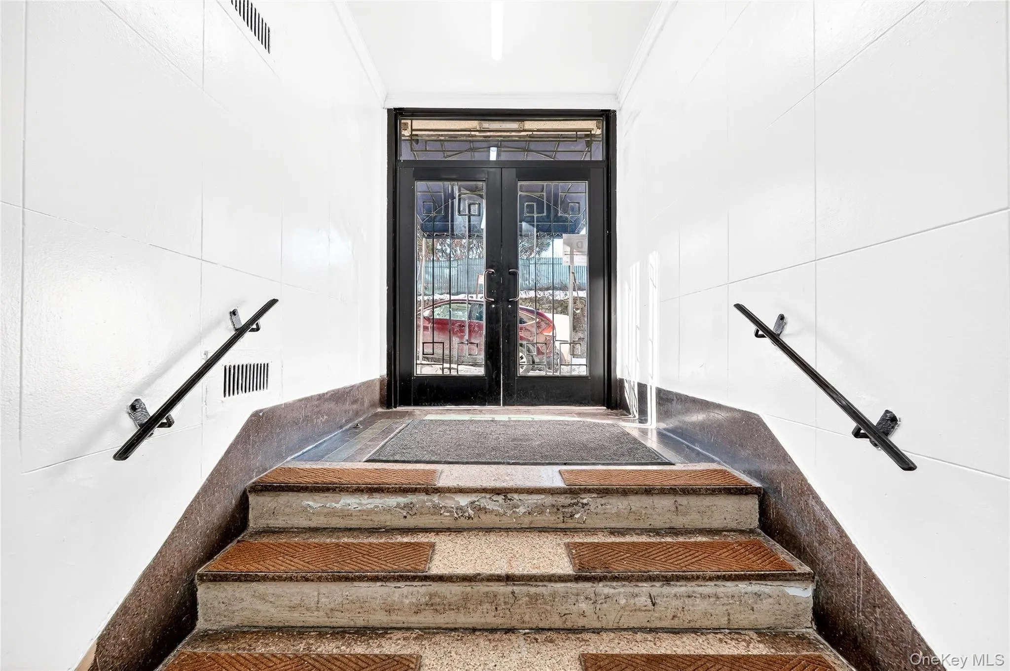 495 East 178 street, New York, NY, 2 Bedrooms Bedrooms, 4 Rooms Rooms,1 BathroomBathrooms,Residential Sale,For Rent,178 street,0,958941 495 East 178 street, New York, NY, 2 Bedrooms Bedrooms, 4 Rooms Rooms,1 BathroomBathrooms,Residential Sale,For Rent,178 street,0,958941