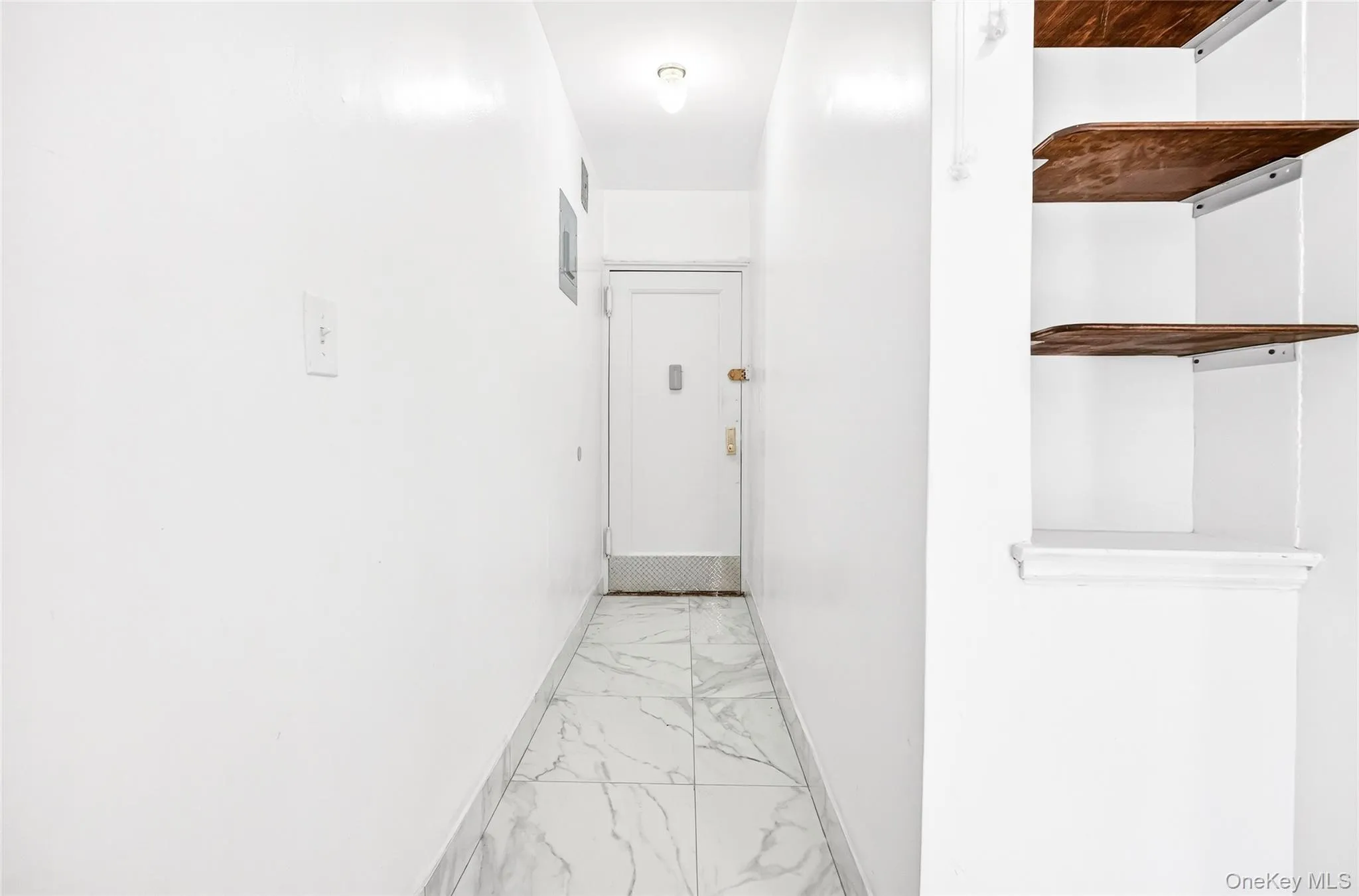 495 East 178 street, New York, NY, 2 Bedrooms Bedrooms, 4 Rooms Rooms,1 BathroomBathrooms,Residential Sale,For Rent,178 street,0,958941 495 East 178 street, New York, NY, 2 Bedrooms Bedrooms, 4 Rooms Rooms,1 BathroomBathrooms,Residential Sale,For Rent,178 street,0,958941