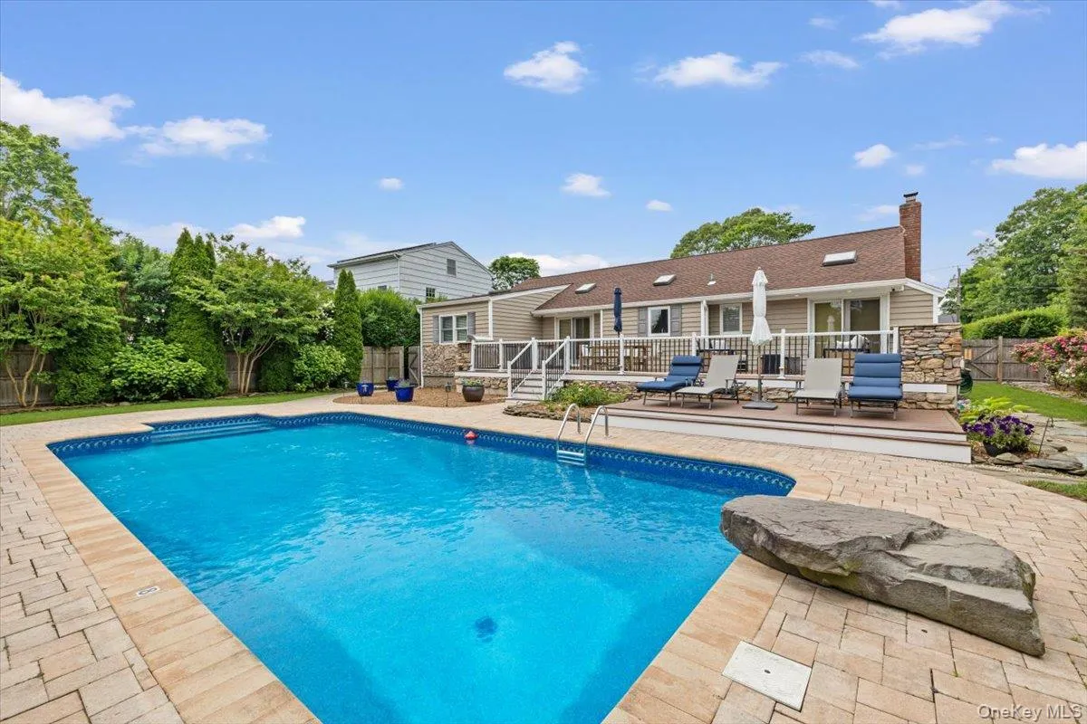 13 Colonial Lane, Brookhaven, NY, 3 Bedrooms Bedrooms, 7 Rooms Rooms,2 BathroomsBathrooms,Residential Lease,For Rent,Colonial,0,958949 13 Colonial Lane, Brookhaven, NY, 3 Bedrooms Bedrooms, 7 Rooms Rooms,2 BathroomsBathrooms,Residential Lease,For Rent,Colonial,0,958949