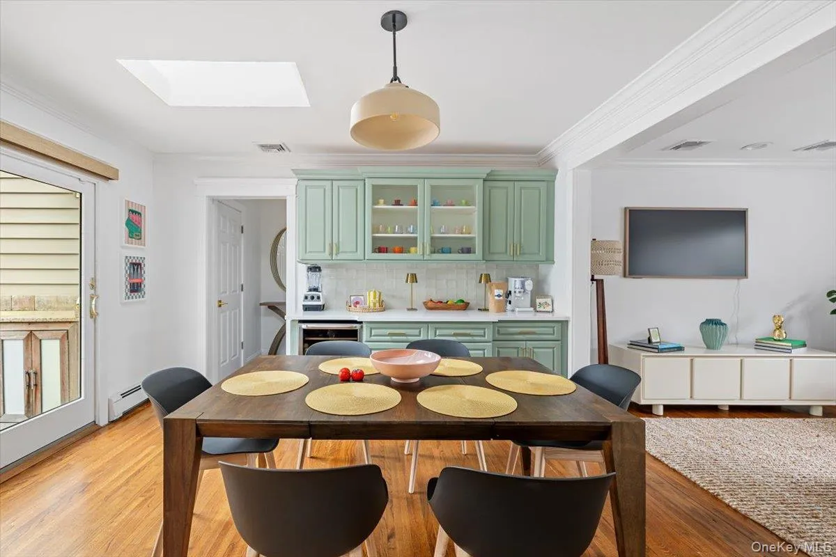 13 Colonial Lane, Brookhaven, NY, 3 Bedrooms Bedrooms, 7 Rooms Rooms,3 BathroomsBathrooms,Residential Lease,For Rent,Colonial,0,958949 13 Colonial Lane, Brookhaven, NY, 3 Bedrooms Bedrooms, 7 Rooms Rooms,3 BathroomsBathrooms,Residential Lease,For Rent,Colonial,0,958949