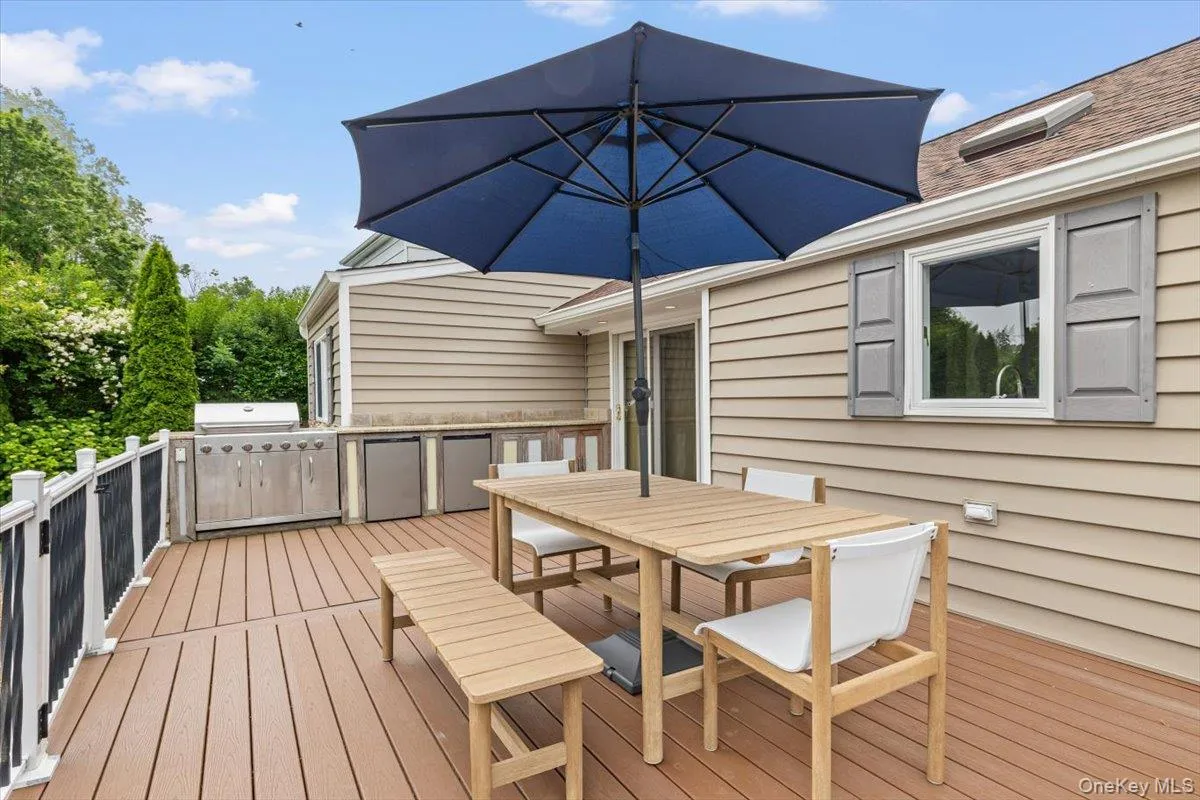 13 Colonial Lane, Brookhaven, NY, 3 Bedrooms Bedrooms, 7 Rooms Rooms,3 BathroomsBathrooms,Residential Lease,For Rent,Colonial,0,958949 13 Colonial Lane, Brookhaven, NY, 3 Bedrooms Bedrooms, 7 Rooms Rooms,3 BathroomsBathrooms,Residential Lease,For Rent,Colonial,0,958949