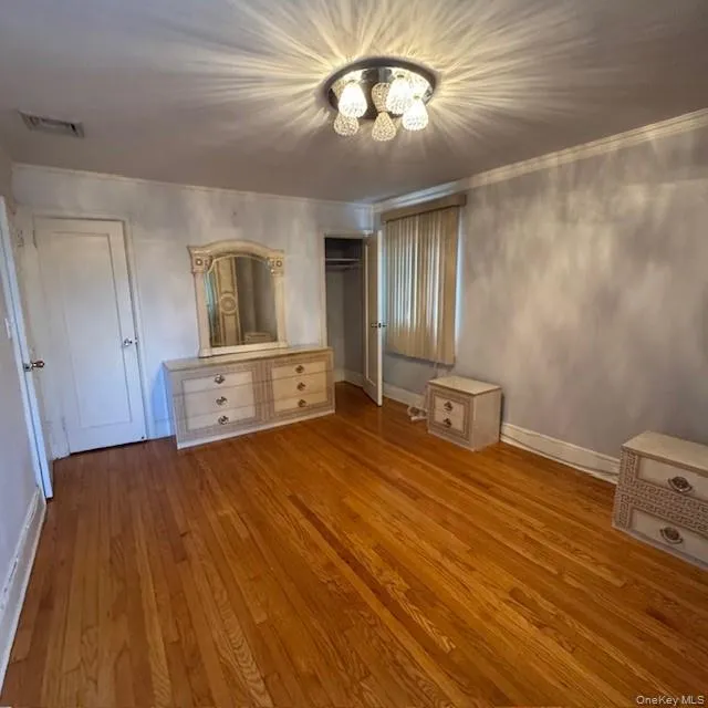 178-14 80th Drive, New York, NY, 3 Bedrooms Bedrooms, 6 Rooms Rooms,1 BathroomBathrooms,Residential Lease,For Rent,80th,0,958963 178-14 80th Drive, New York, NY, 3 Bedrooms Bedrooms, 6 Rooms Rooms,1 BathroomBathrooms,Residential Lease,For Rent,80th,0,958963