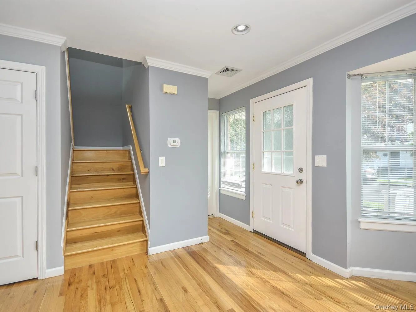 49 Ashwood Road Apt A, North Hempstead, NY, 2 Bedrooms Bedrooms, 5 Rooms Rooms,2 BathroomsBathrooms,Residential Lease,For Rent,Ashwood Road Apt A,0,958965 49 Ashwood Road Apt A, North Hempstead, NY, 2 Bedrooms Bedrooms, 5 Rooms Rooms,2 BathroomsBathrooms,Residential Lease,For Rent,Ashwood Road Apt A,0,958965