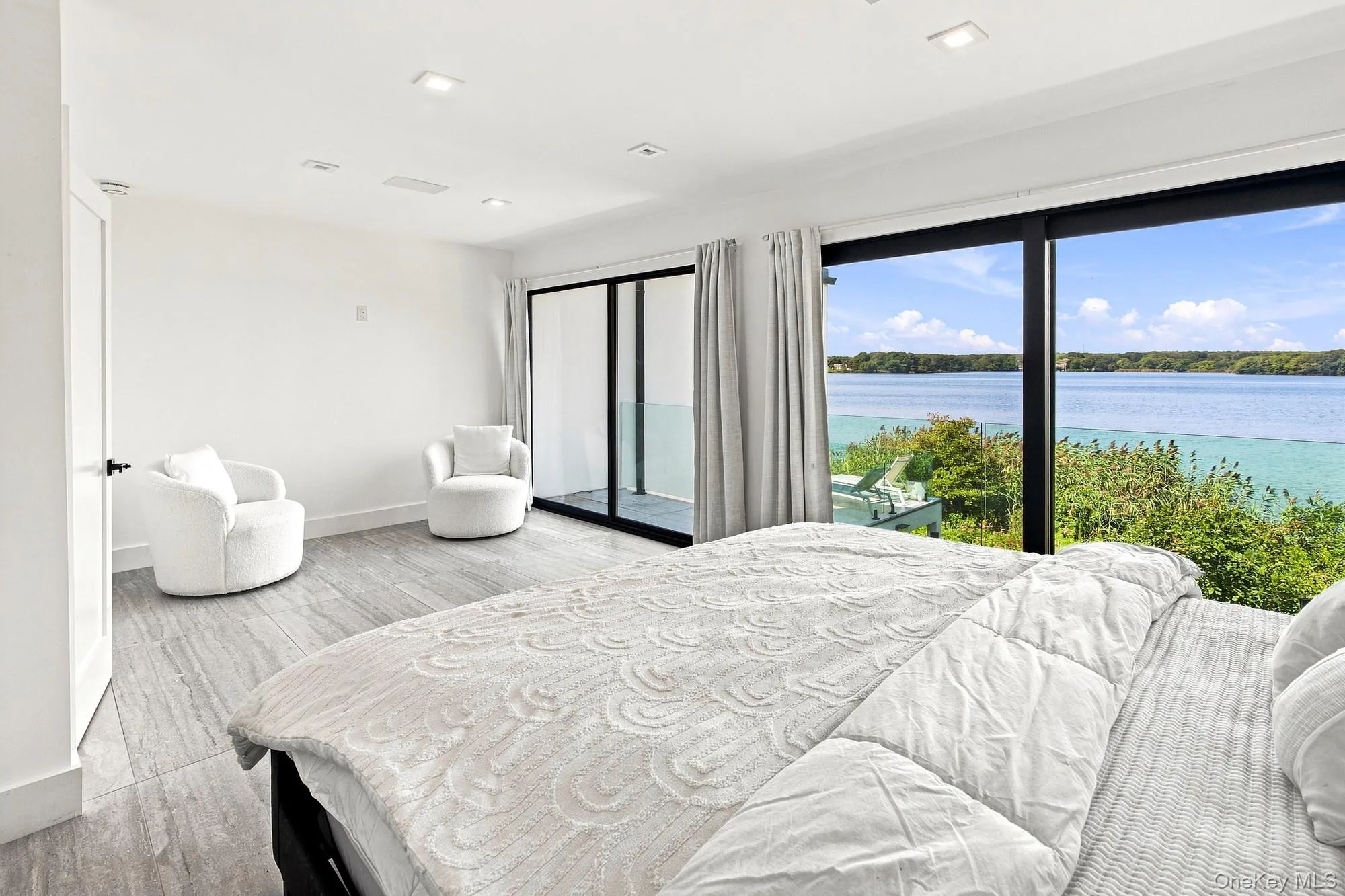 172 Mill Pond Lane, Southampton, NY, 4 Bedrooms Bedrooms, 12 Rooms Rooms,4 BathroomsBathrooms,Residential,For Rent,Mill Pond,0,958968 172 Mill Pond Lane, Southampton, NY, 4 Bedrooms Bedrooms, 12 Rooms Rooms,4 BathroomsBathrooms,Residential,For Rent,Mill Pond,0,958968