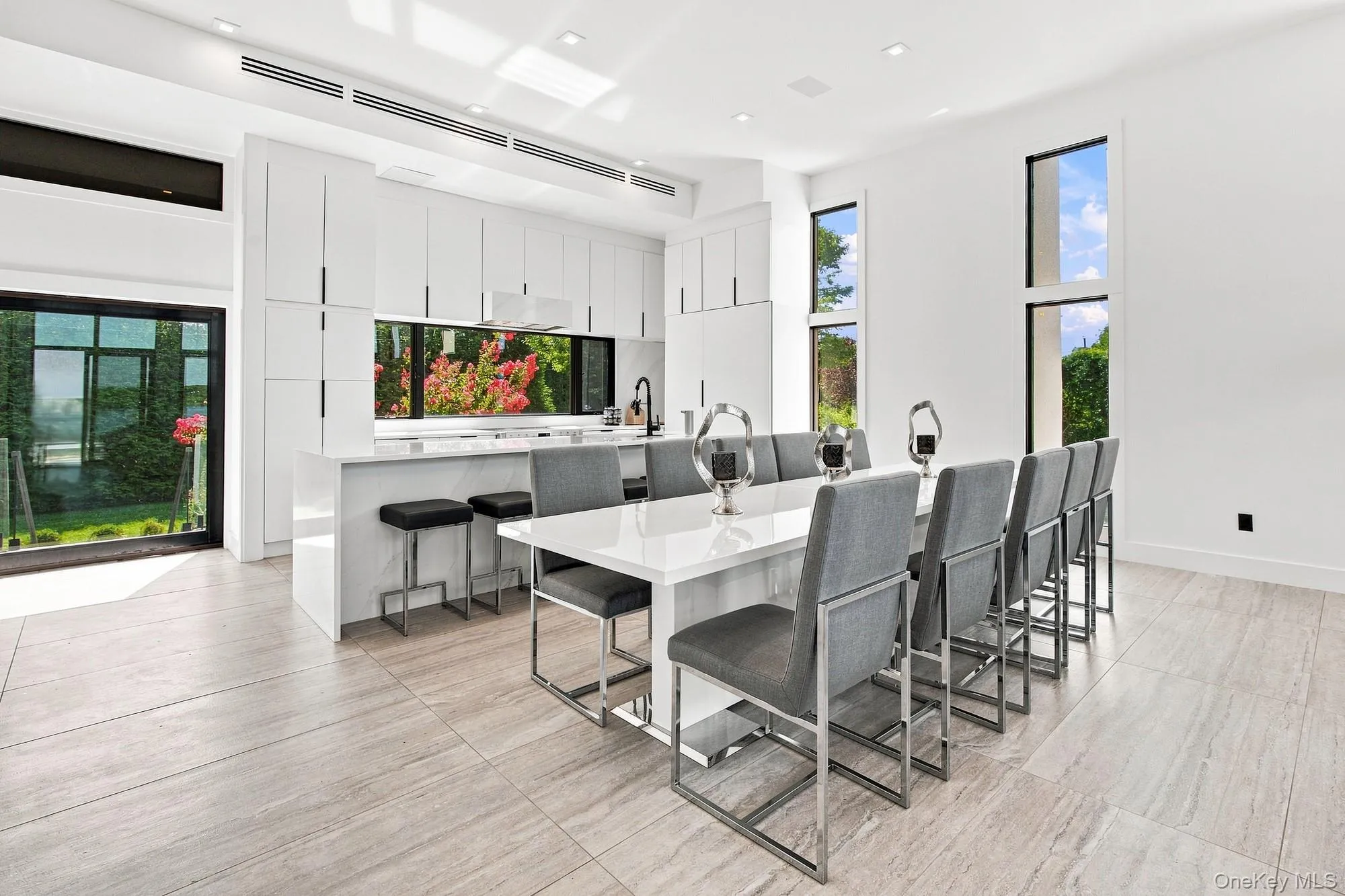 172 Mill Pond Lane, Southampton, NY, 4 Bedrooms Bedrooms, 12 Rooms Rooms,4 BathroomsBathrooms,Residential,For Rent,Mill Pond,0,958968 172 Mill Pond Lane, Southampton, NY, 4 Bedrooms Bedrooms, 12 Rooms Rooms,4 BathroomsBathrooms,Residential,For Rent,Mill Pond,0,958968