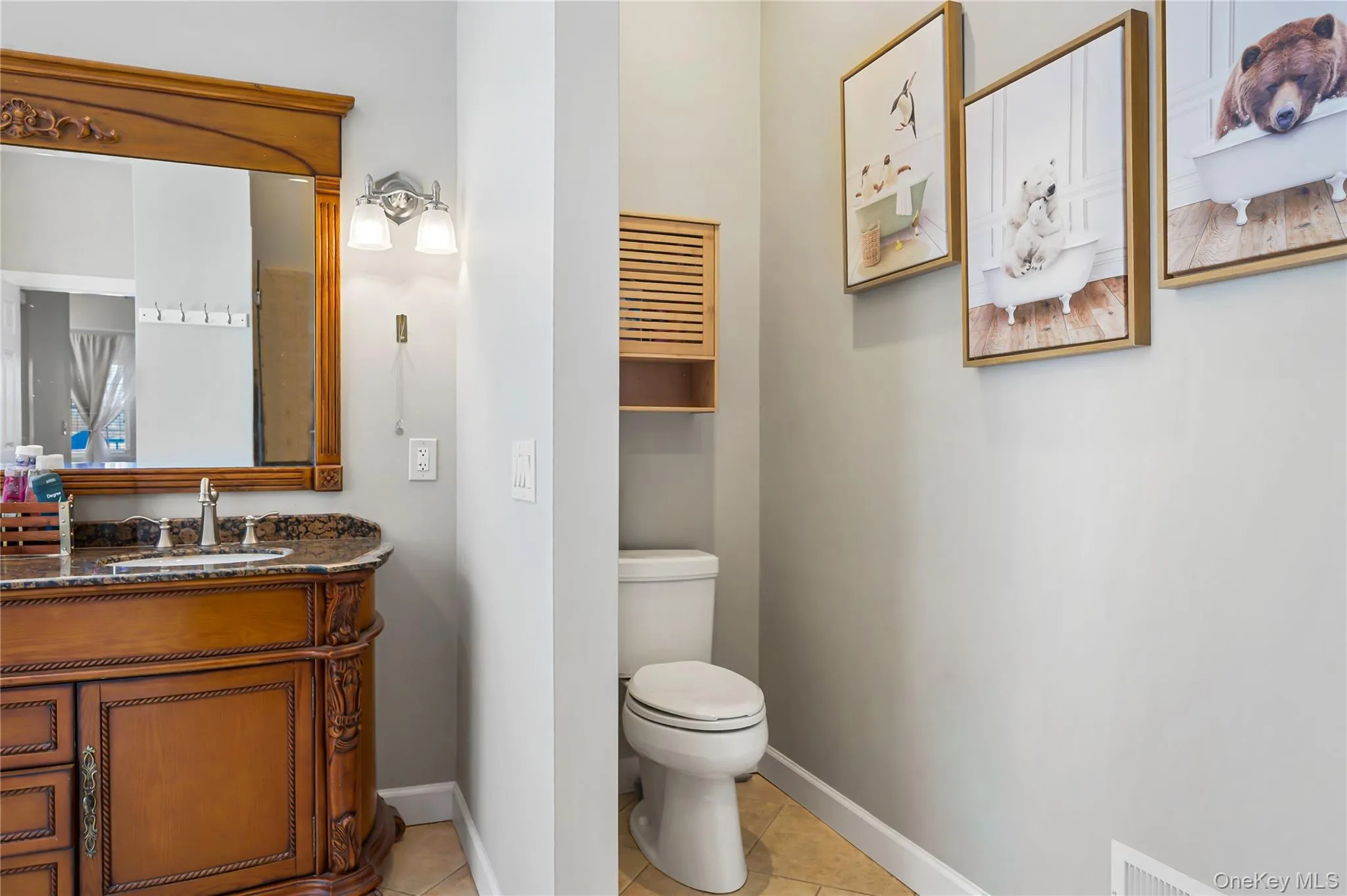 Master Bathroom Master Bathroom