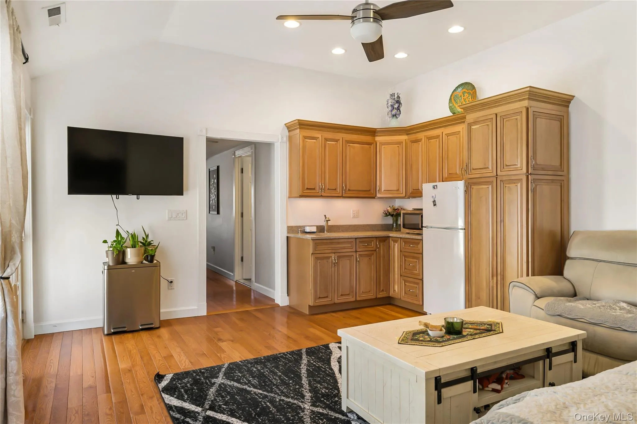 12 Leeside Road, Carmel, NY, 3 Bedrooms Bedrooms, 7 Rooms Rooms,3 BathroomsBathrooms,Residential Sale,For Rent,Leeside,0,958996 12 Leeside Road, Carmel, NY, 3 Bedrooms Bedrooms, 7 Rooms Rooms,3 BathroomsBathrooms,Residential Sale,For Rent,Leeside,0,958996