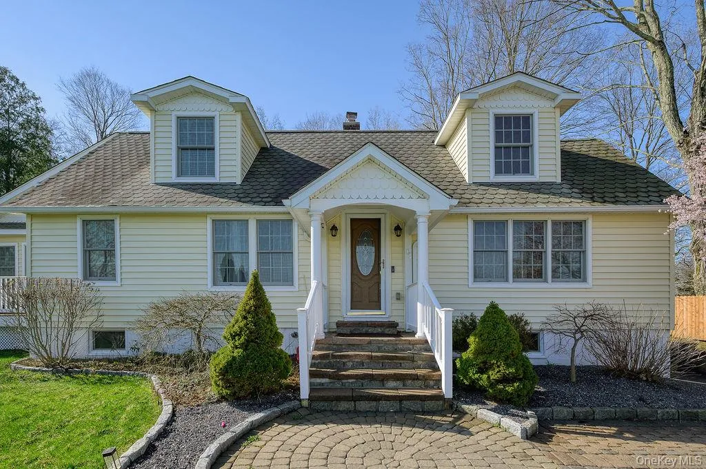 12 Leeside Road, Carmel, NY, 3 Bedrooms Bedrooms, 7 Rooms Rooms,3 BathroomsBathrooms,Residential Sale,For Rent,Leeside,0,958996 12 Leeside Road, Carmel, NY, 3 Bedrooms Bedrooms, 7 Rooms Rooms,3 BathroomsBathrooms,Residential Sale,For Rent,Leeside,0,958996