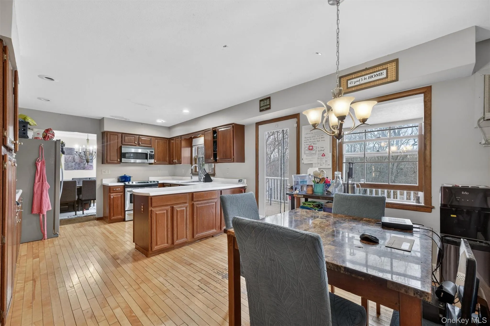 24 Pellbridge Drive, East Fishkill, NY, 3 Bedrooms Bedrooms, 13 Rooms Rooms,3 BathroomsBathrooms,Residential,For Rent,Pellbridge,0,959005 24 Pellbridge Drive, East Fishkill, NY, 3 Bedrooms Bedrooms, 13 Rooms Rooms,3 BathroomsBathrooms,Residential,For Rent,Pellbridge,0,959005