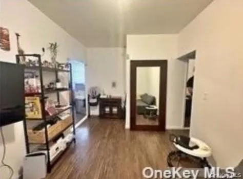 21-78 35 Street, New York, NY, 2 Bedrooms Bedrooms, 4 Rooms Rooms,1 BathroomBathrooms,Residential,For Rent,35,0,959006 21-78 35 Street, New York, NY, 2 Bedrooms Bedrooms, 4 Rooms Rooms,1 BathroomBathrooms,Residential,For Rent,35,0,959006