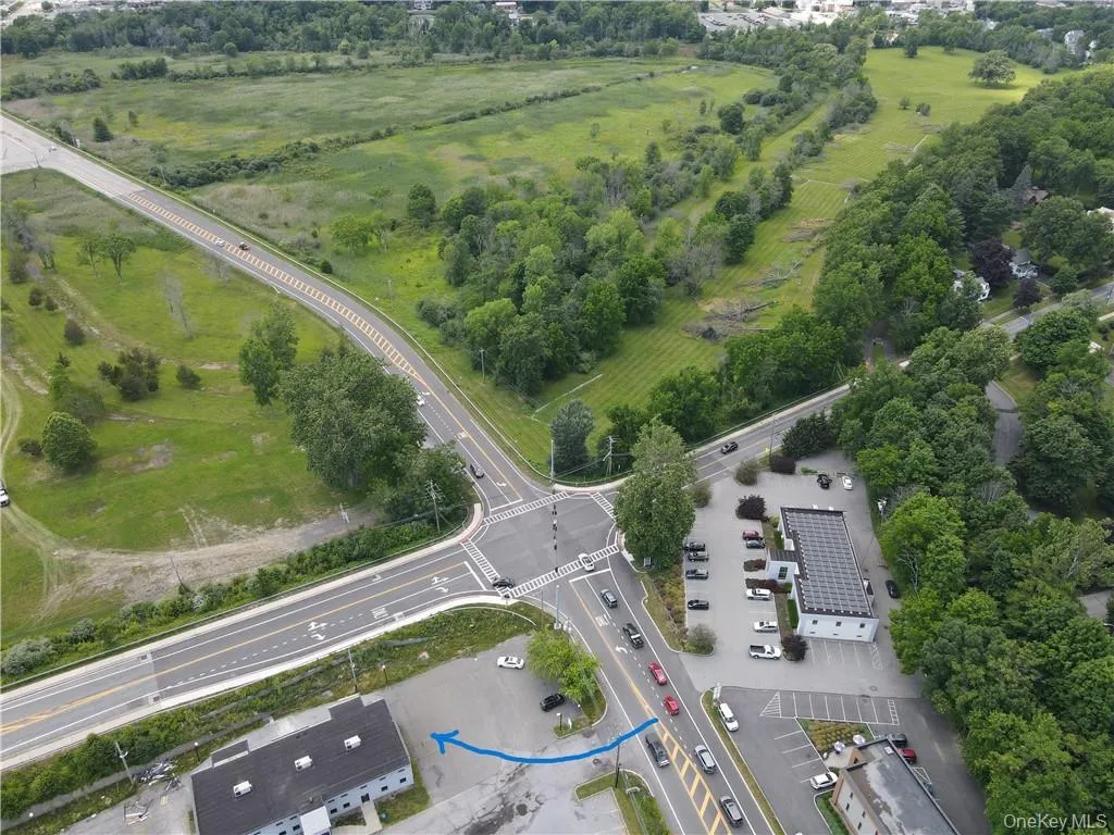 Location with easy on and off to highway Location with easy on and off to highway