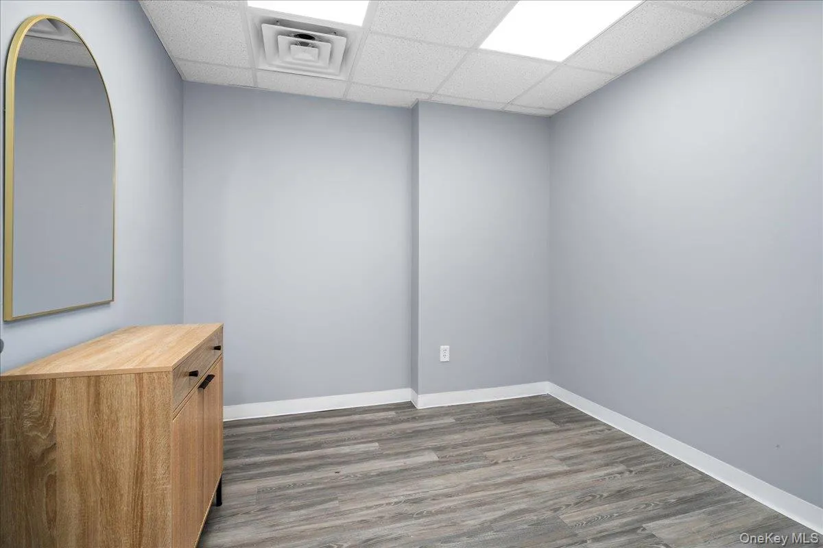 Vacant suite/office Vacant suite/office