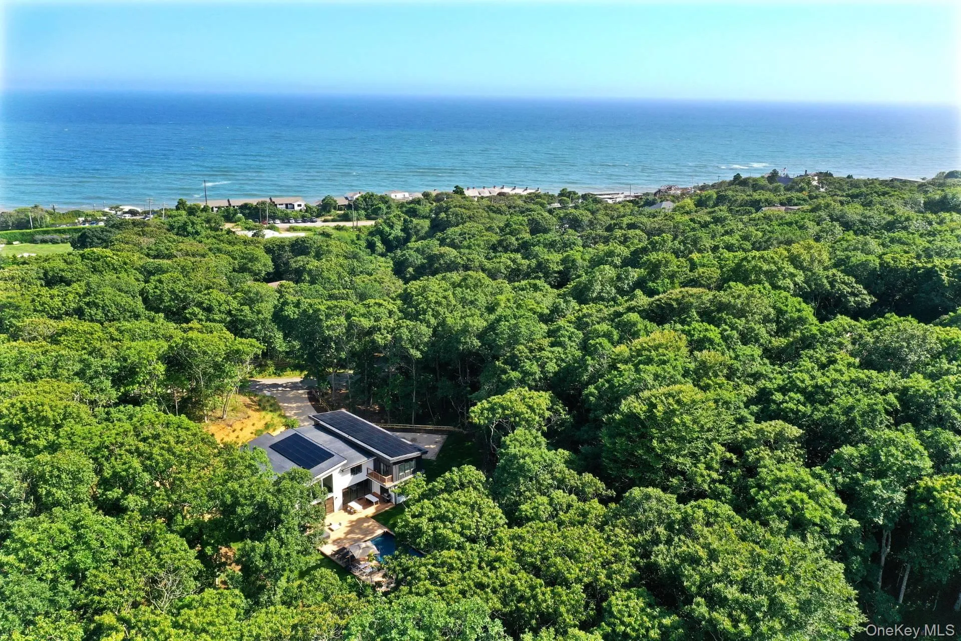 19 Elm Lane, East Hampton, NY, 6 Bedrooms Bedrooms, 9 Rooms Rooms,4 BathroomsBathrooms,Residential Sale,For Rent,Elm,0,959062 19 Elm Lane, East Hampton, NY, 6 Bedrooms Bedrooms, 9 Rooms Rooms,4 BathroomsBathrooms,Residential Sale,For Rent,Elm,0,959062