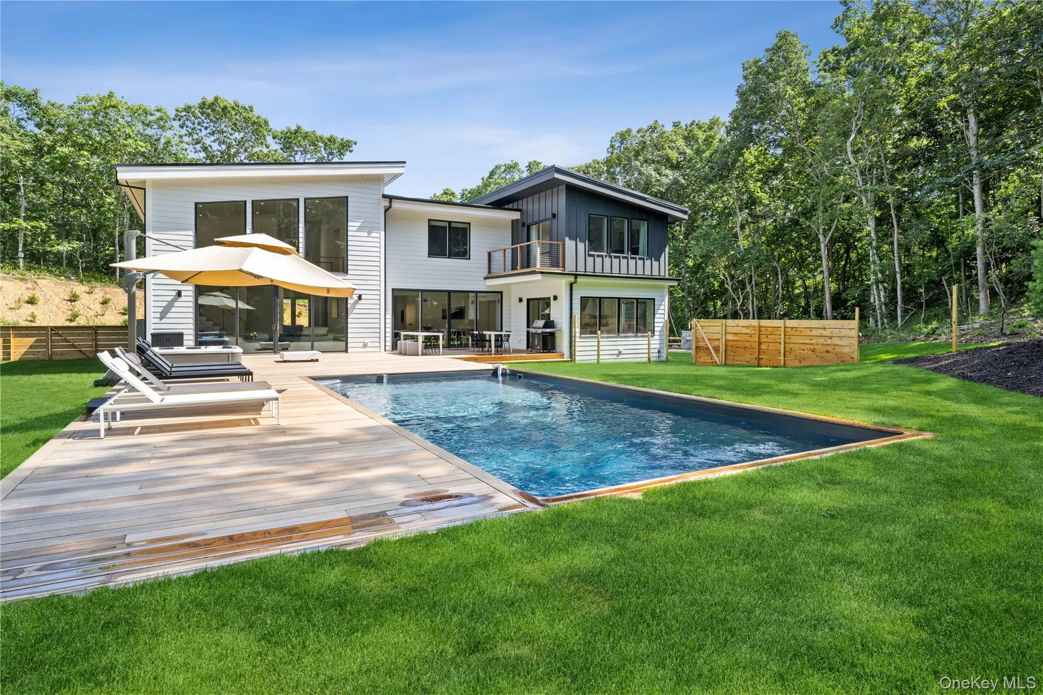 19 Elm Lane, East Hampton, NY, 6 Bedrooms Bedrooms, 9 Rooms Rooms,4 BathroomsBathrooms,Residential Sale,For Rent,Elm,0,959062 19 Elm Lane, East Hampton, NY, 6 Bedrooms Bedrooms, 9 Rooms Rooms,4 BathroomsBathrooms,Residential Sale,For Rent,Elm,0,959062