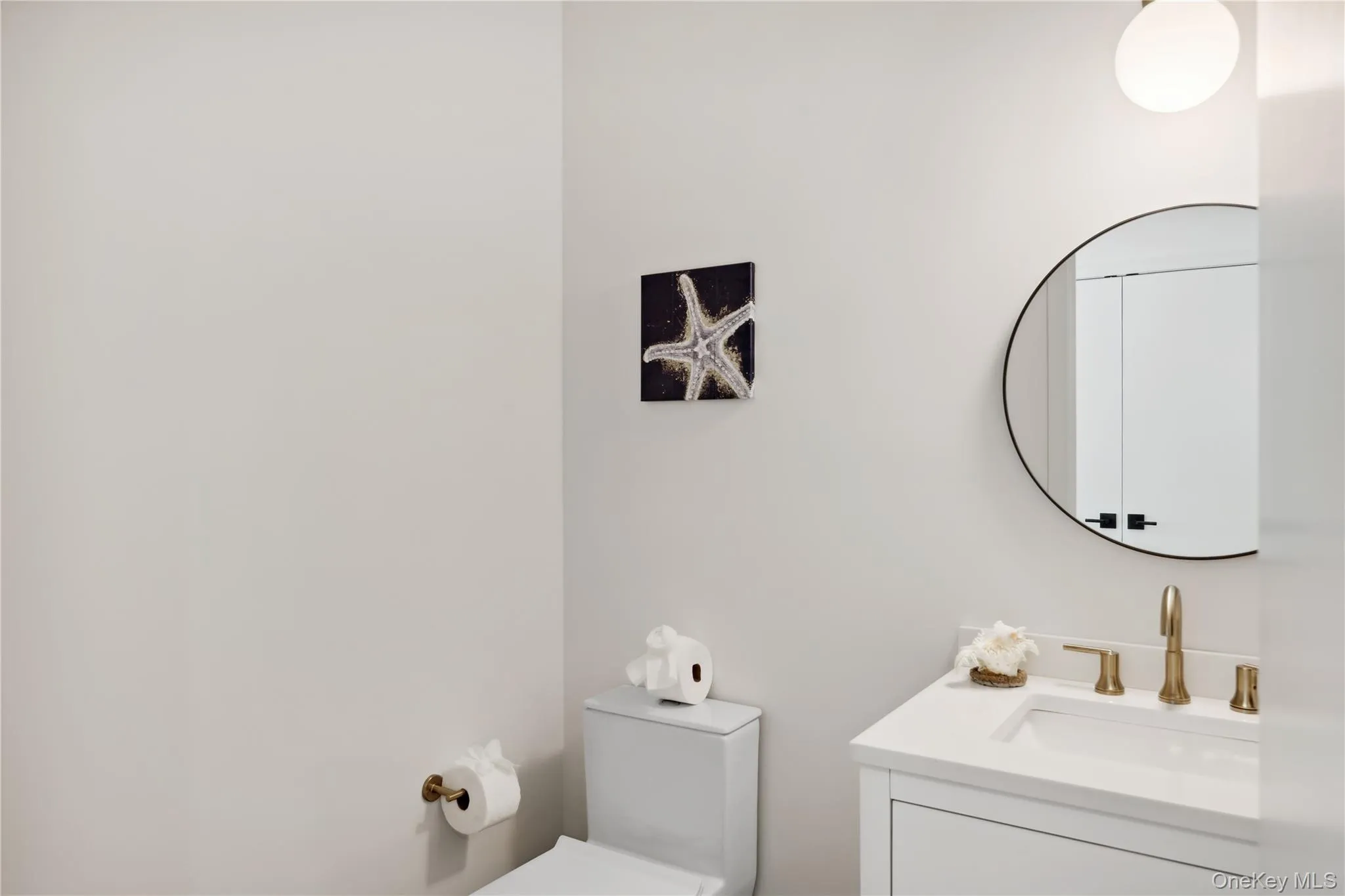 19 Elm Lane, East Hampton, NY, 6 Bedrooms Bedrooms, 9 Rooms Rooms,4 BathroomsBathrooms,Residential Sale,For Rent,Elm,0,959062 19 Elm Lane, East Hampton, NY, 6 Bedrooms Bedrooms, 9 Rooms Rooms,4 BathroomsBathrooms,Residential Sale,For Rent,Elm,0,959062