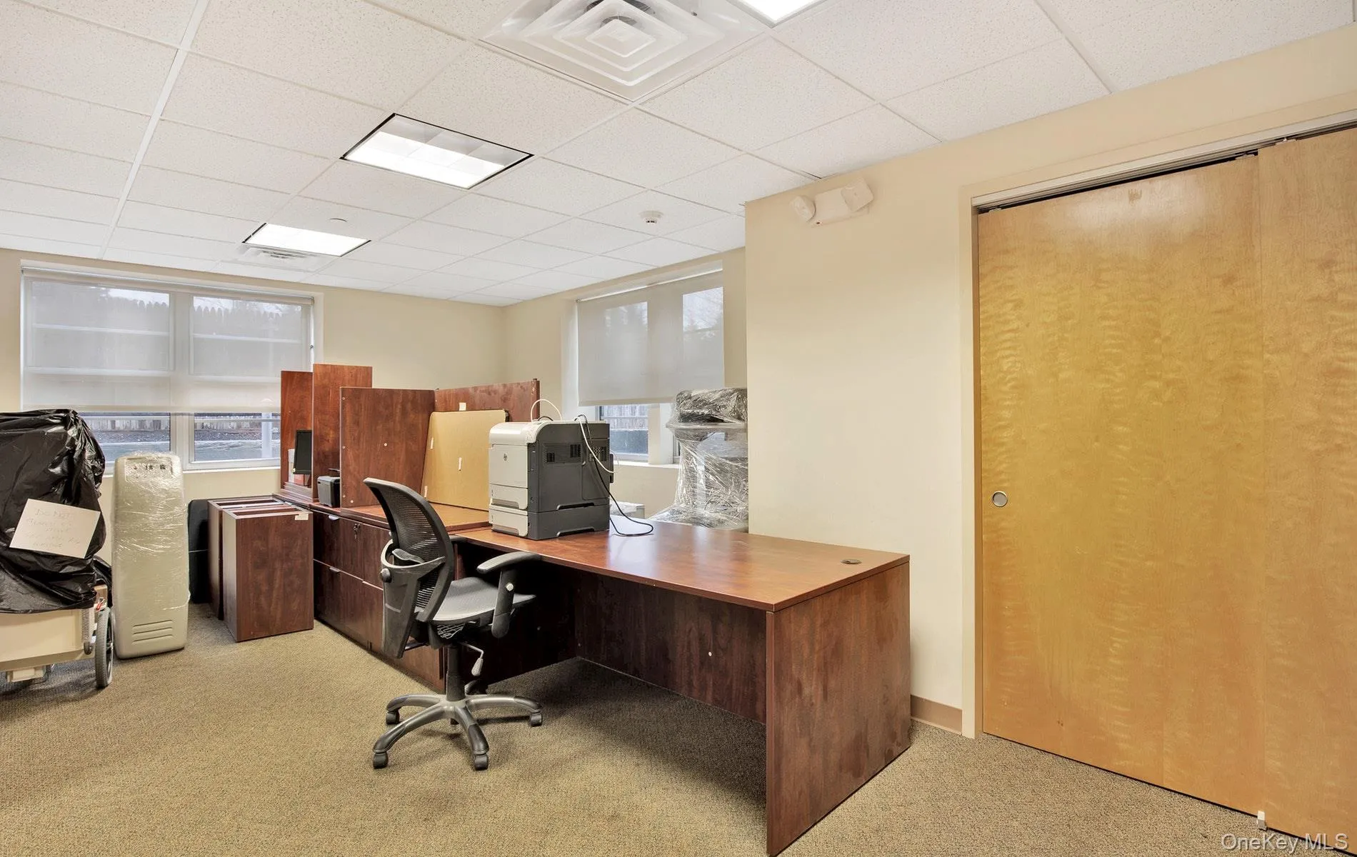 214 Wall Street, Huntington, NY, ,Commercial Lease,For Rent,Wall,0,959093 214 Wall Street, Huntington, NY, ,Commercial Lease,For Rent,Wall,0,959093