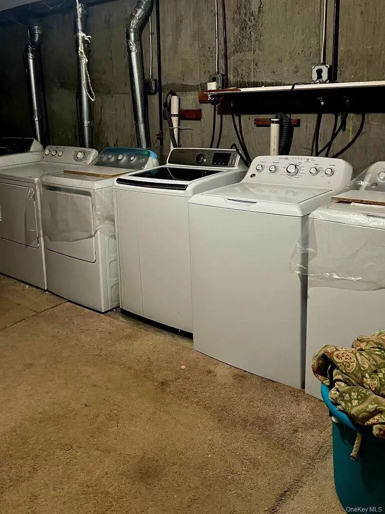 9748 91st Street, New York, NY, 2 Bedrooms Bedrooms, 7 Rooms Rooms,2 BathroomsBathrooms,Residential Lease,For Rent,91st,0,959108 9748 91st Street, New York, NY, 2 Bedrooms Bedrooms, 7 Rooms Rooms,2 BathroomsBathrooms,Residential Lease,For Rent,91st,0,959108