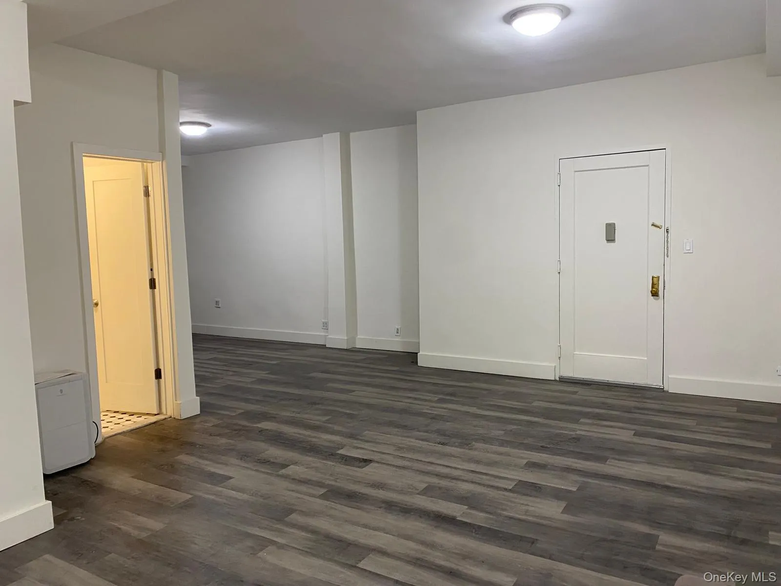 7312 35th Avenue, New York, NY, ,Commercial Lease,For Rent,35th,0,959118 7312 35th Avenue, New York, NY, ,Commercial Lease,For Rent,35th,0,959118