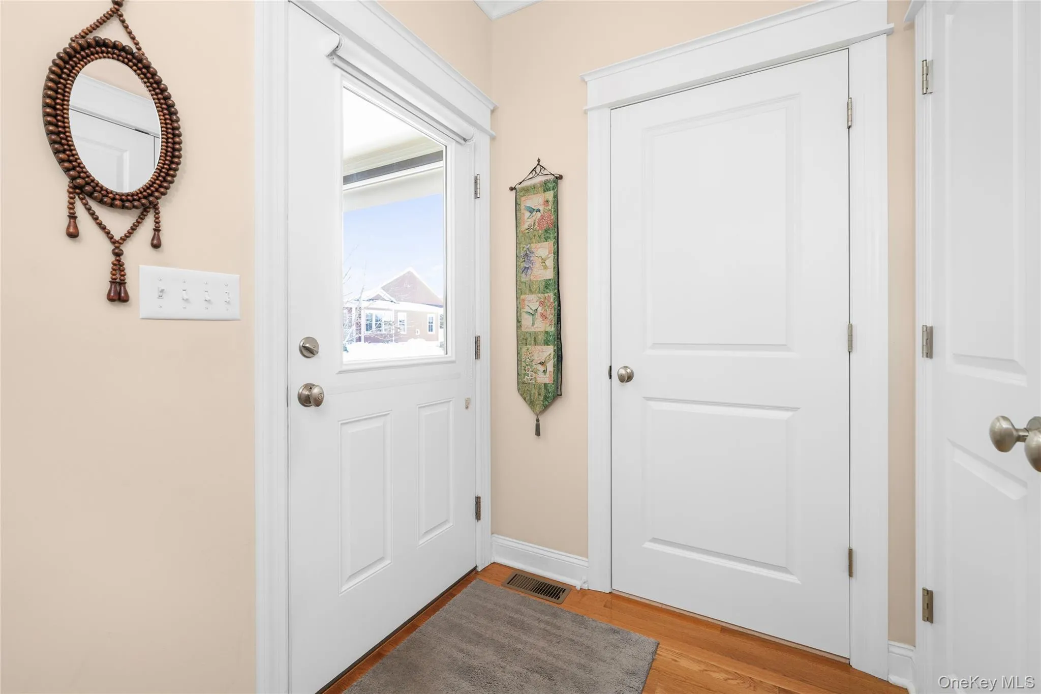 Private Area with Powder Room, Closet, Side Entrance and a Garage Entrance as well. Private Area with Powder Room, Closet, Side Entrance and a Garage Entrance as well.