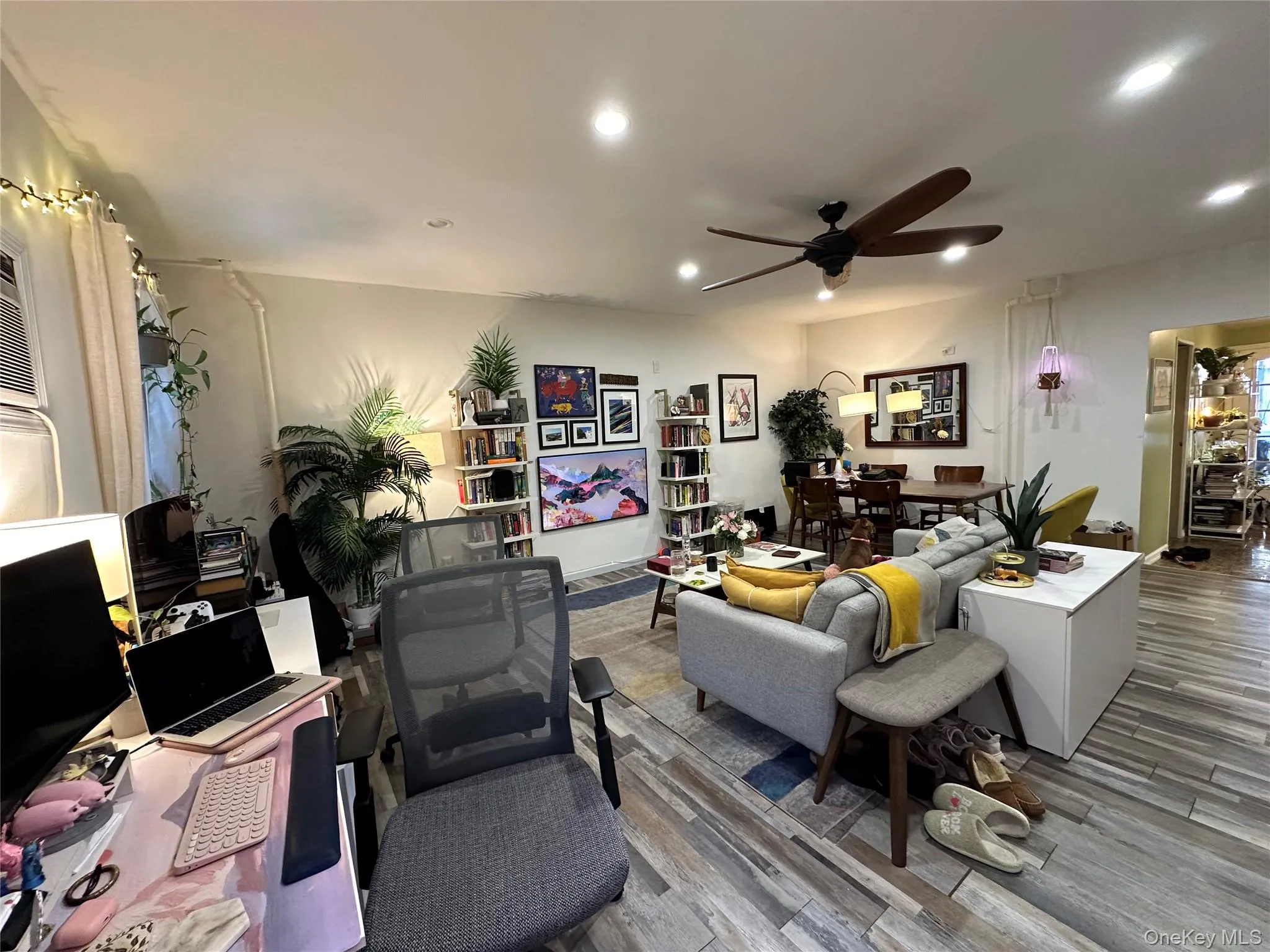 137 Meserole Street, New York, NY, 1 Bedroom Bedrooms, 3 Rooms Rooms,1 BathroomBathrooms,Residential Lease,For Rent,Meserole,0,959132 137 Meserole Street, New York, NY, 1 Bedroom Bedrooms, 3 Rooms Rooms,1 BathroomBathrooms,Residential Lease,For Rent,Meserole,0,959132