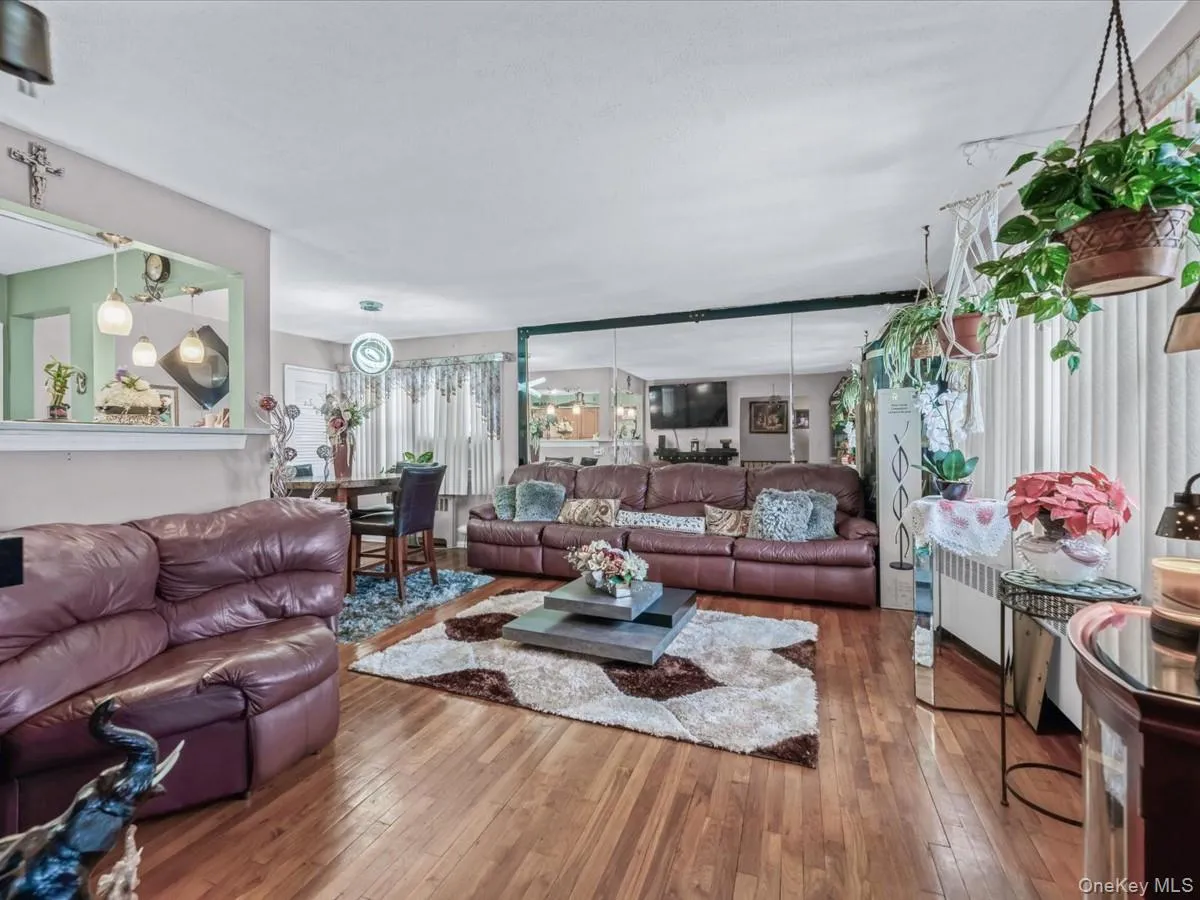 601 Chautauqua Avenue, Hempstead, NY, 3 Bedrooms Bedrooms, 11 Rooms Rooms,2 BathroomsBathrooms,Residential Sale,For Rent,Chautauqua,0,959141 601 Chautauqua Avenue, Hempstead, NY, 3 Bedrooms Bedrooms, 11 Rooms Rooms,2 BathroomsBathrooms,Residential Sale,For Rent,Chautauqua,0,959141