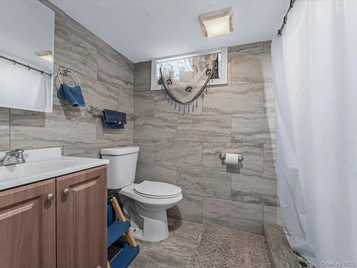 601 Chautauqua Avenue, Hempstead, NY, 3 Bedrooms Bedrooms, 11 Rooms Rooms,2 BathroomsBathrooms,Residential Sale,For Rent,Chautauqua,0,959141 601 Chautauqua Avenue, Hempstead, NY, 3 Bedrooms Bedrooms, 11 Rooms Rooms,2 BathroomsBathrooms,Residential Sale,For Rent,Chautauqua,0,959141