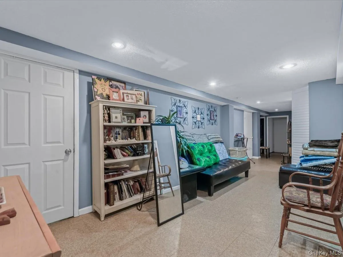 601 Chautauqua Avenue, Hempstead, NY, 3 Bedrooms Bedrooms, 11 Rooms Rooms,2 BathroomsBathrooms,Residential Sale,For Rent,Chautauqua,0,959141 601 Chautauqua Avenue, Hempstead, NY, 3 Bedrooms Bedrooms, 11 Rooms Rooms,2 BathroomsBathrooms,Residential Sale,For Rent,Chautauqua,0,959141