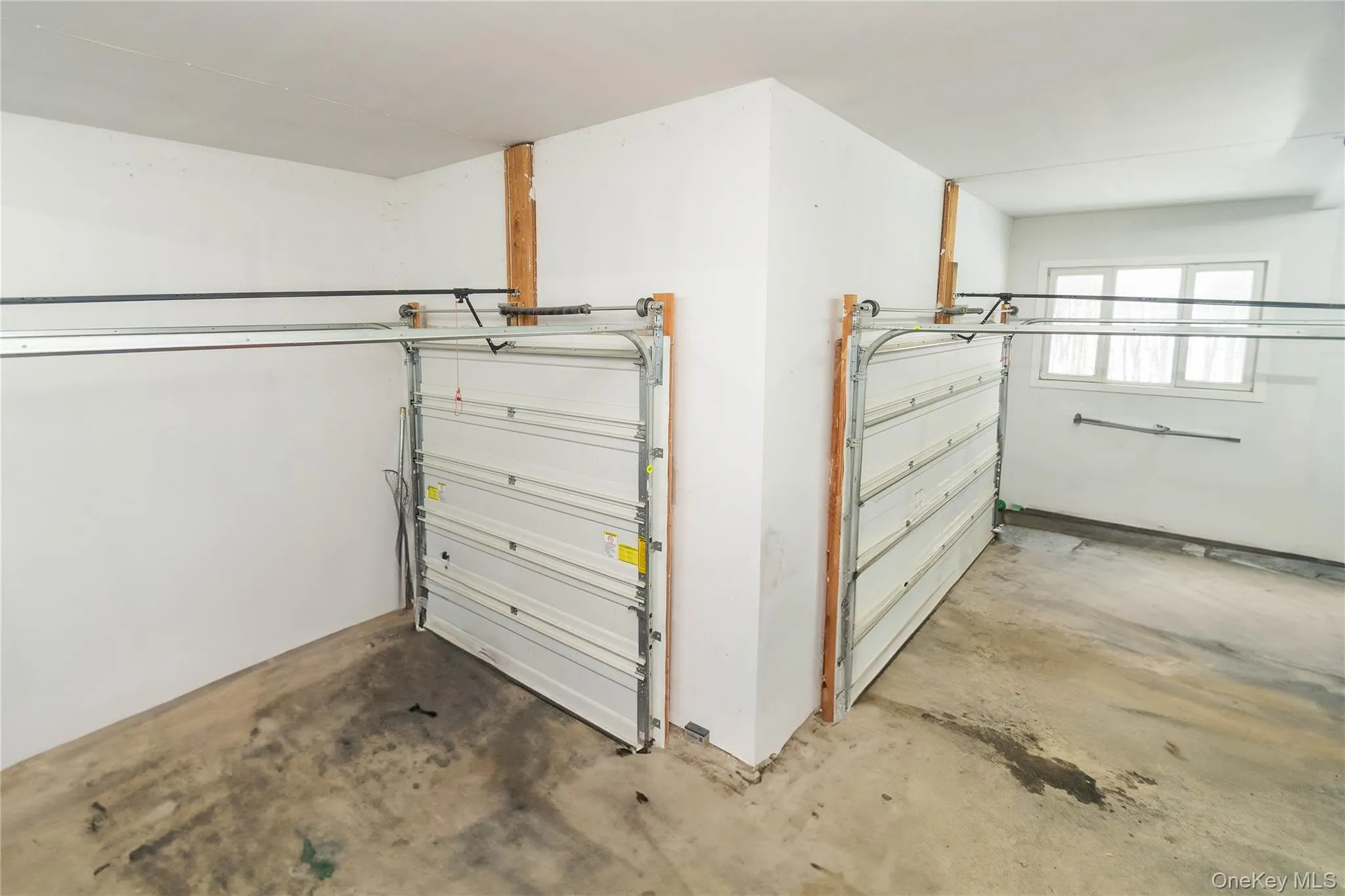 4 Lewis Lane, Mamakating, NY, 4 Bedrooms Bedrooms, 9 Rooms Rooms,2 BathroomsBathrooms,Residential Sale,For Rent,Lewis,0,959143 4 Lewis Lane, Mamakating, NY, 4 Bedrooms Bedrooms, 9 Rooms Rooms,2 BathroomsBathrooms,Residential Sale,For Rent,Lewis,0,959143