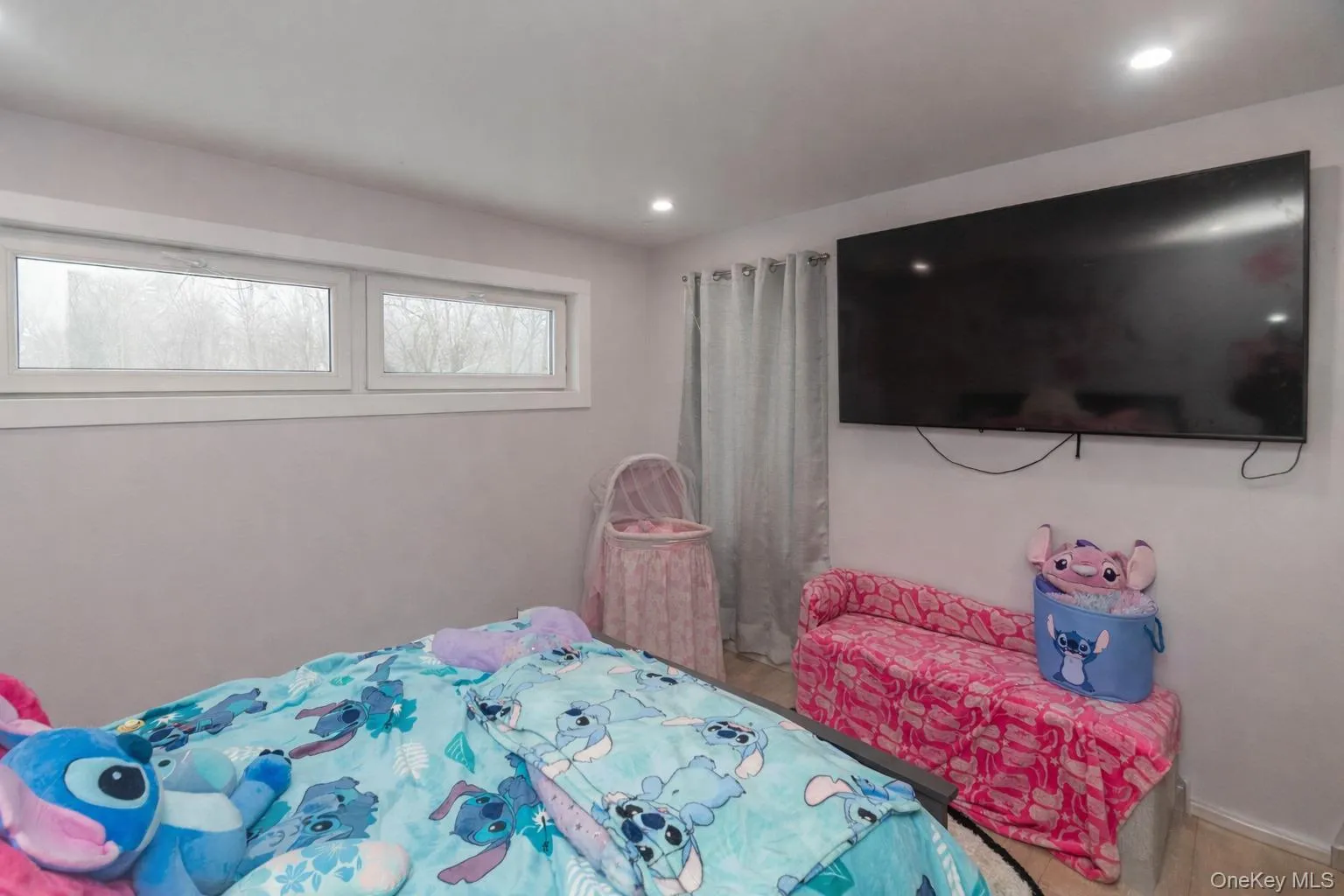 4 Lewis Lane, Mamakating, NY, 4 Bedrooms Bedrooms, 9 Rooms Rooms,2 BathroomsBathrooms,Residential Sale,For Rent,Lewis,0,959143 4 Lewis Lane, Mamakating, NY, 4 Bedrooms Bedrooms, 9 Rooms Rooms,2 BathroomsBathrooms,Residential Sale,For Rent,Lewis,0,959143