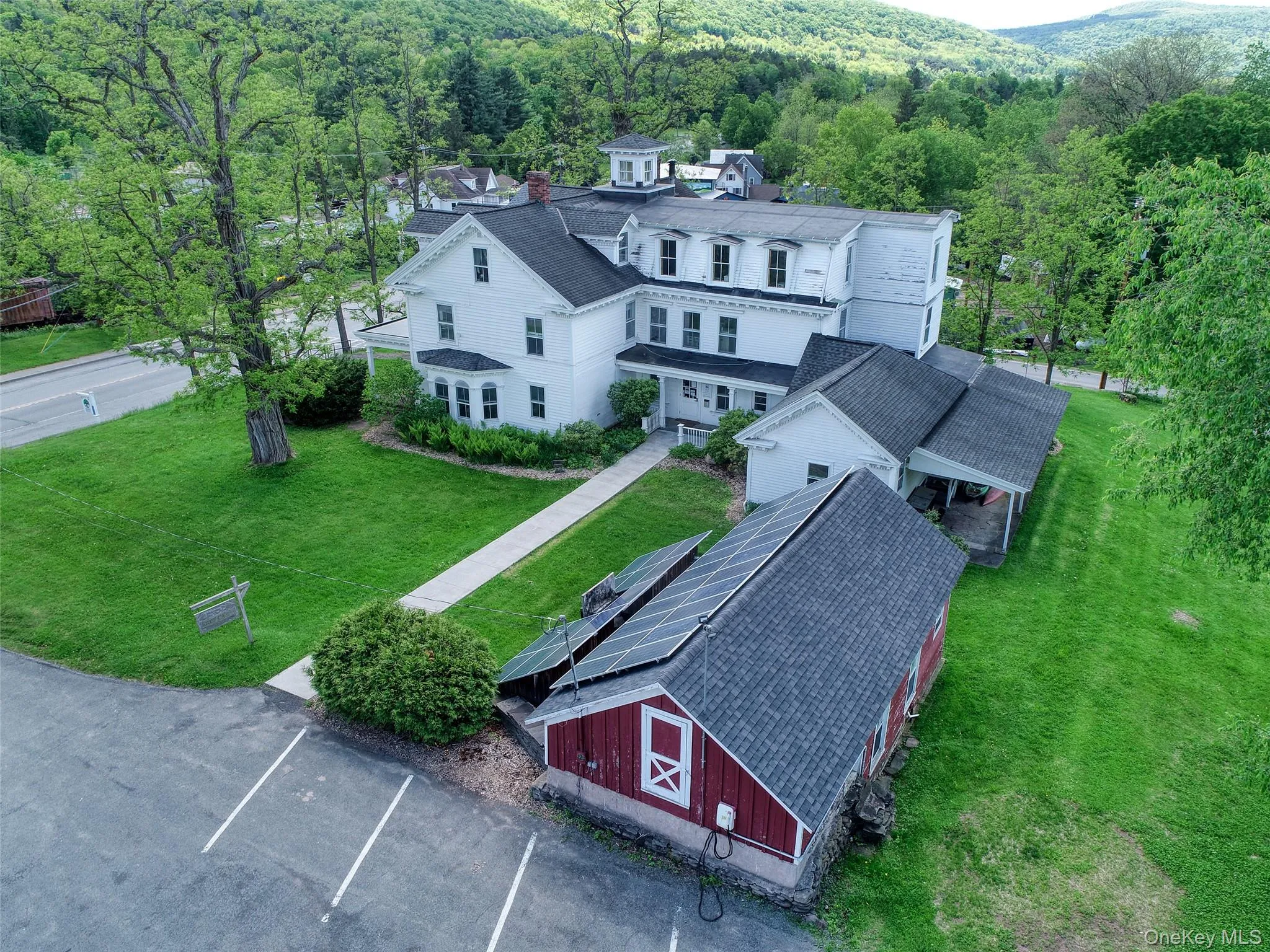 43355 State Route 28, Middletown, NY, 6 Bedrooms Bedrooms, 12 Rooms Rooms,2 BathroomsBathrooms,Residential,For Rent,State Route 28,0,959162 43355 State Route 28, Middletown, NY, 6 Bedrooms Bedrooms, 12 Rooms Rooms,2 BathroomsBathrooms,Residential,For Rent,State Route 28,0,959162