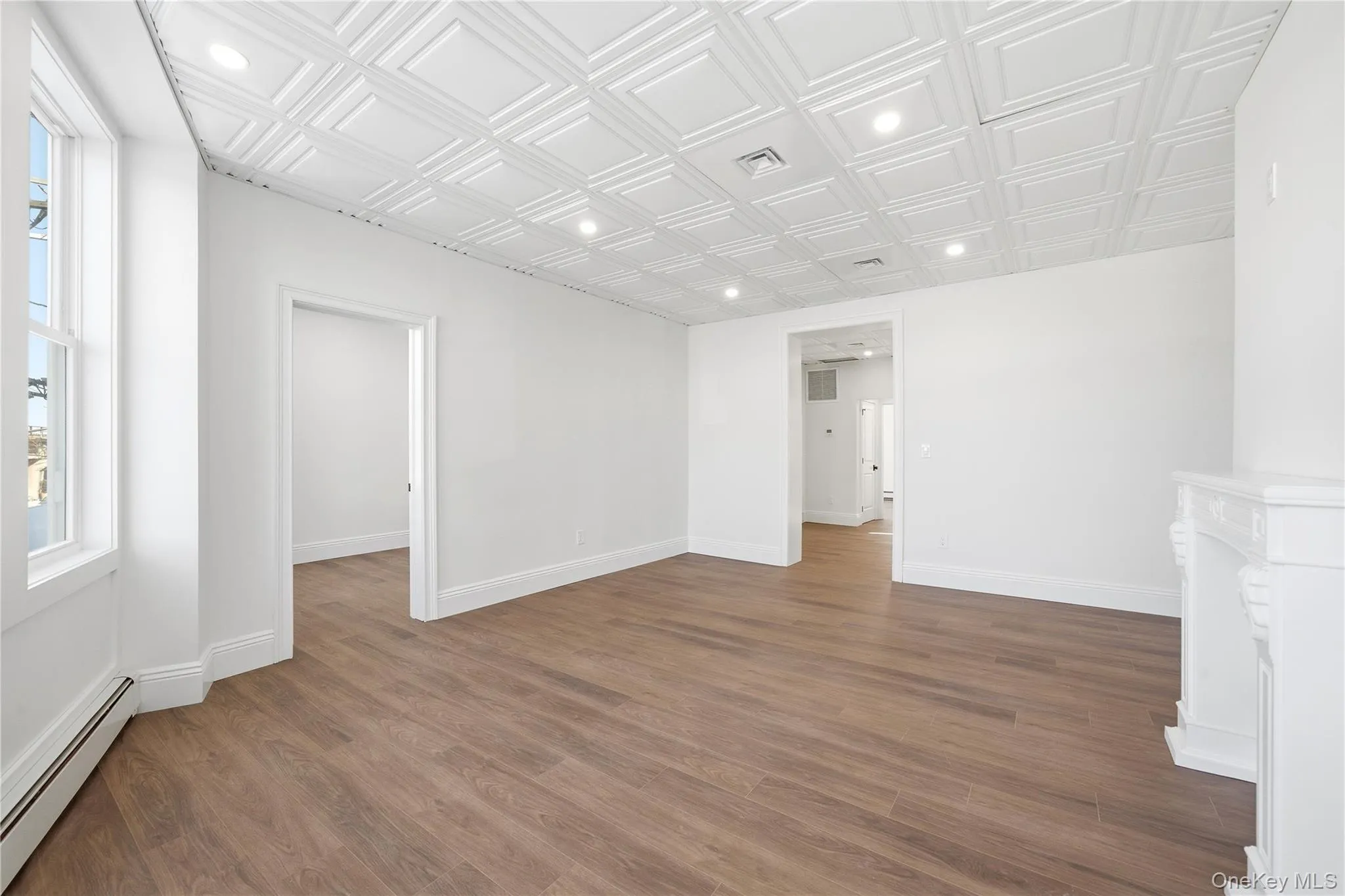 13 Hoffman Avenue, Babylon, NY, 2 Bedrooms Bedrooms, 4 Rooms Rooms,2 BathroomsBathrooms,Residential Lease,For Rent,Hoffman,0,959202 13 Hoffman Avenue, Babylon, NY, 2 Bedrooms Bedrooms, 4 Rooms Rooms,2 BathroomsBathrooms,Residential Lease,For Rent,Hoffman,0,959202