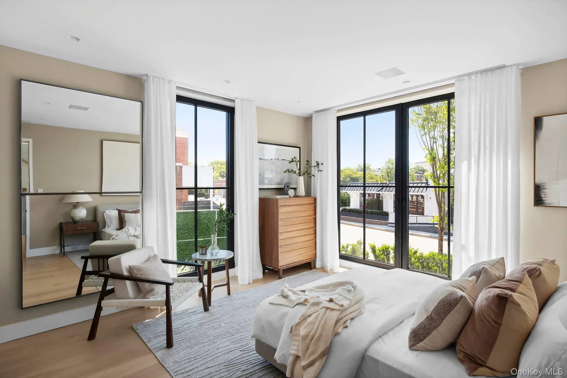 2 B West Water Street, Southampton, NY, 8 Bedrooms Bedrooms, 21 Rooms Rooms,9 BathroomsBathrooms,Residential,For Rent,West Water,0,959203 2 B West Water Street, Southampton, NY, 8 Bedrooms Bedrooms, 21 Rooms Rooms,9 BathroomsBathrooms,Residential,For Rent,West Water,0,959203