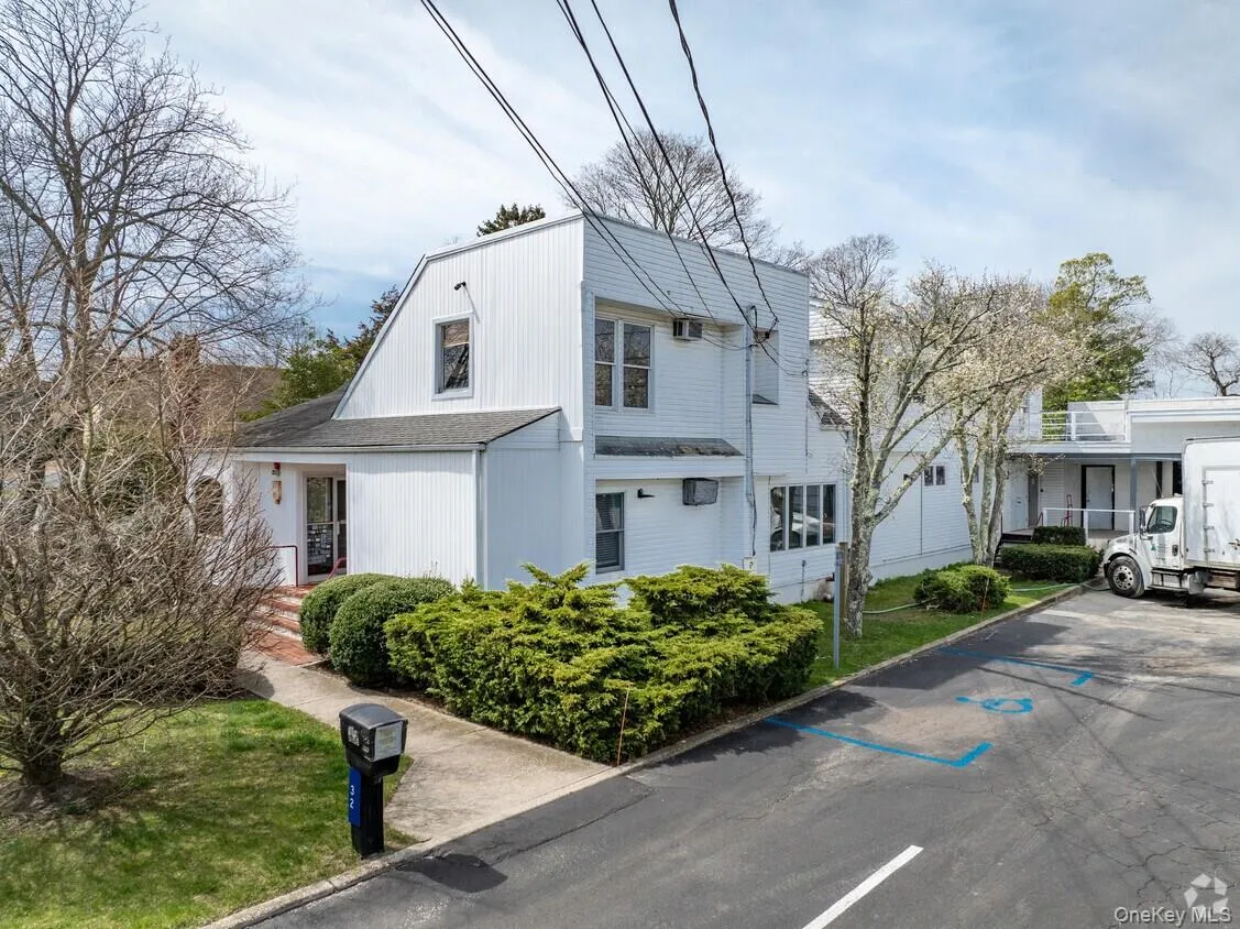 32 Office Space Chichester Avenue, Brookhaven, NY, ,Commercial Lease,For Rent,Chichester,0,959206 32 Office Space Chichester Avenue, Brookhaven, NY, ,Commercial Lease,For Rent,Chichester,0,959206