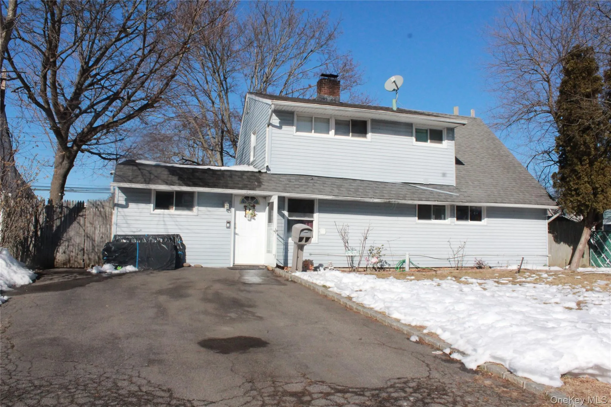 118 Bucket Lane, Hempstead, NY, 4 Bedrooms Bedrooms, 8 Rooms Rooms,2 BathroomsBathrooms,Residential,For Rent,Bucket,0,959227 118 Bucket Lane, Hempstead, NY, 4 Bedrooms Bedrooms, 8 Rooms Rooms,2 BathroomsBathrooms,Residential,For Rent,Bucket,0,959227