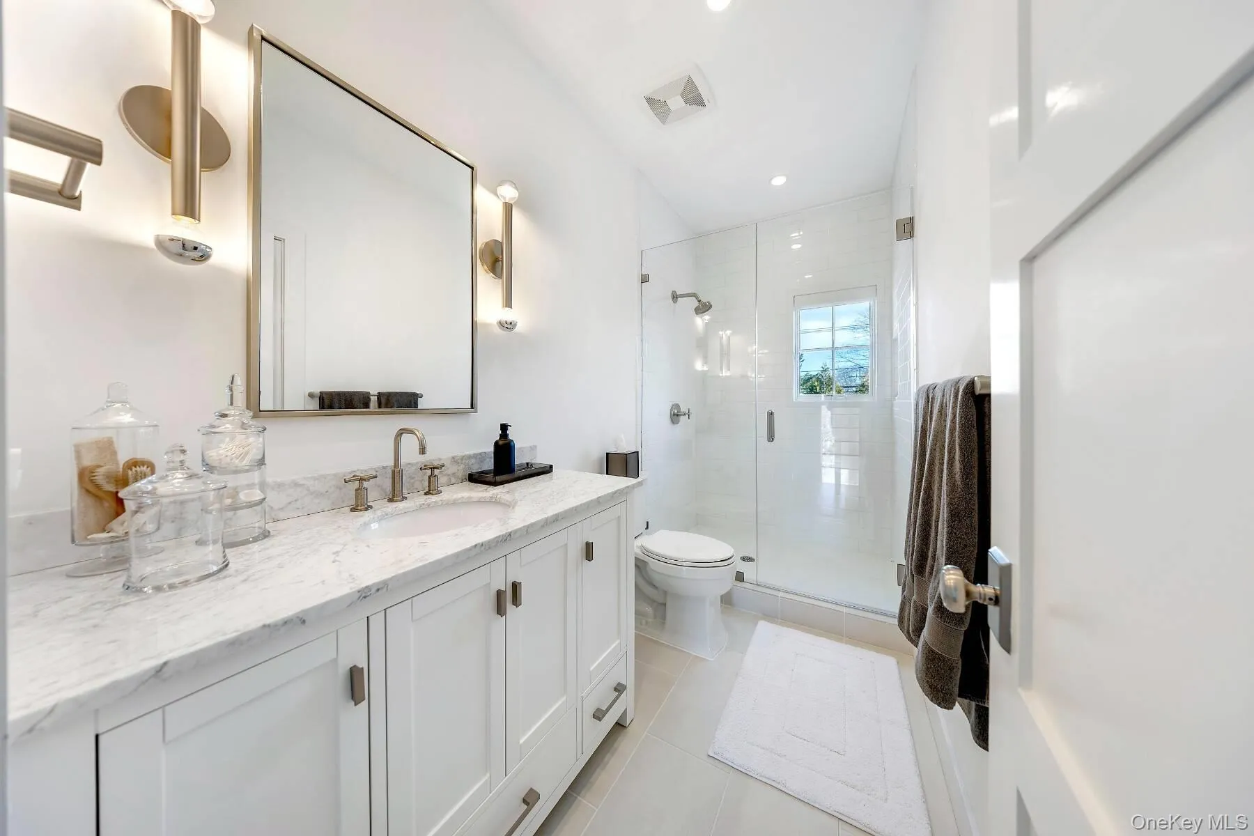 68 Foster Avenue, Southampton, NY, 2 Bedrooms Bedrooms, 3 Rooms Rooms,1 BathroomBathrooms,Residential,For Rent,Foster,0,959266 68 Foster Avenue, Southampton, NY, 2 Bedrooms Bedrooms, 3 Rooms Rooms,1 BathroomBathrooms,Residential,For Rent,Foster,0,959266