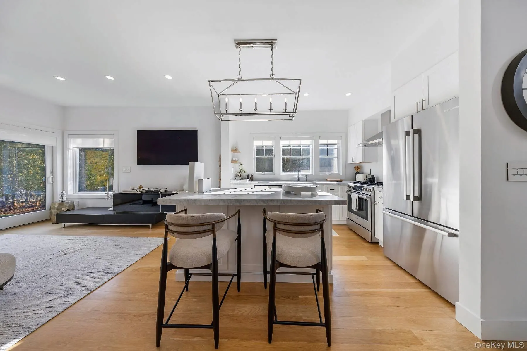 68 Foster Avenue, Southampton, NY, 2 Bedrooms Bedrooms, 3 Rooms Rooms,1 BathroomBathrooms,Residential,For Rent,Foster,0,959266 68 Foster Avenue, Southampton, NY, 2 Bedrooms Bedrooms, 3 Rooms Rooms,1 BathroomBathrooms,Residential,For Rent,Foster,0,959266