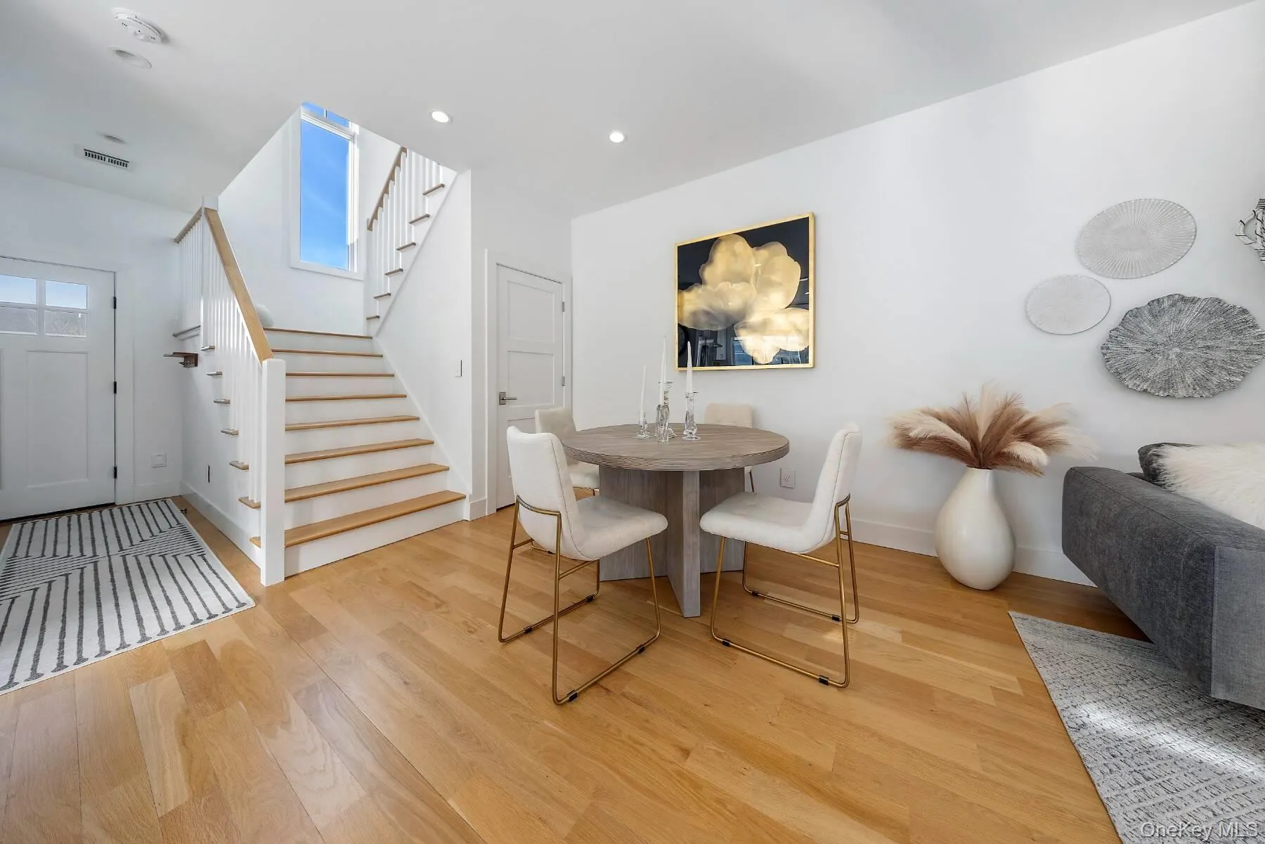 68 Foster Avenue, Southampton, NY, 2 Bedrooms Bedrooms, 3 Rooms Rooms,1 BathroomBathrooms,Residential,For Rent,Foster,0,959266 68 Foster Avenue, Southampton, NY, 2 Bedrooms Bedrooms, 3 Rooms Rooms,1 BathroomBathrooms,Residential,For Rent,Foster,0,959266