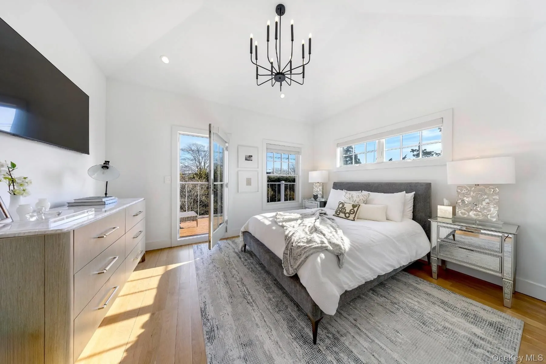68 Foster Avenue, Southampton, NY, 2 Bedrooms Bedrooms, 3 Rooms Rooms,1 BathroomBathrooms,Residential,For Rent,Foster,0,959266 68 Foster Avenue, Southampton, NY, 2 Bedrooms Bedrooms, 3 Rooms Rooms,1 BathroomBathrooms,Residential,For Rent,Foster,0,959266