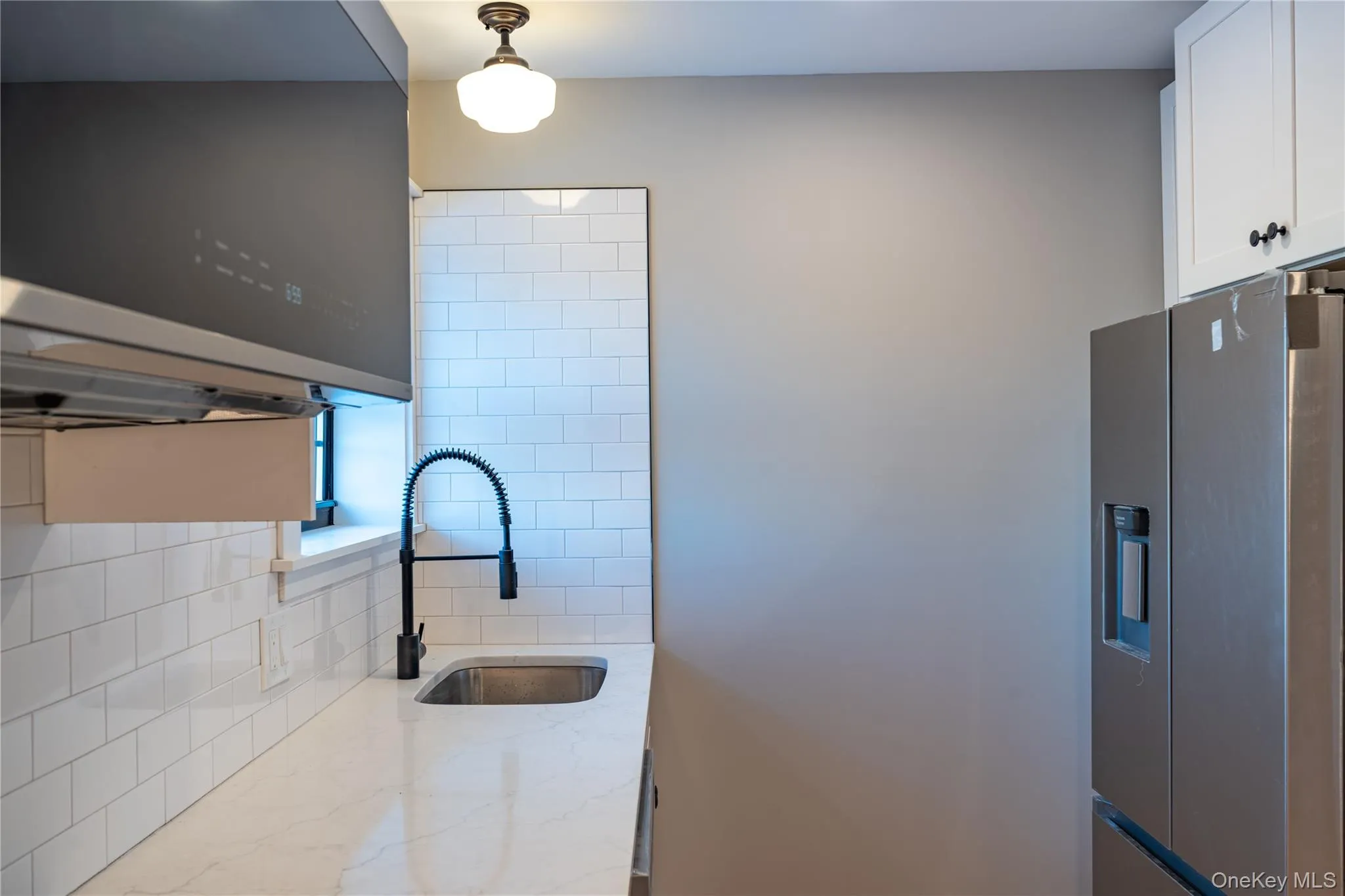 85 Cannon Street, Poughkeepsie, NY, 1 Bedroom Bedrooms, 7 Rooms Rooms,2 BathroomsBathrooms,Residential Lease,For Rent,Cannon,0,959304 85 Cannon Street, Poughkeepsie, NY, 1 Bedroom Bedrooms, 7 Rooms Rooms,2 BathroomsBathrooms,Residential Lease,For Rent,Cannon,0,959304